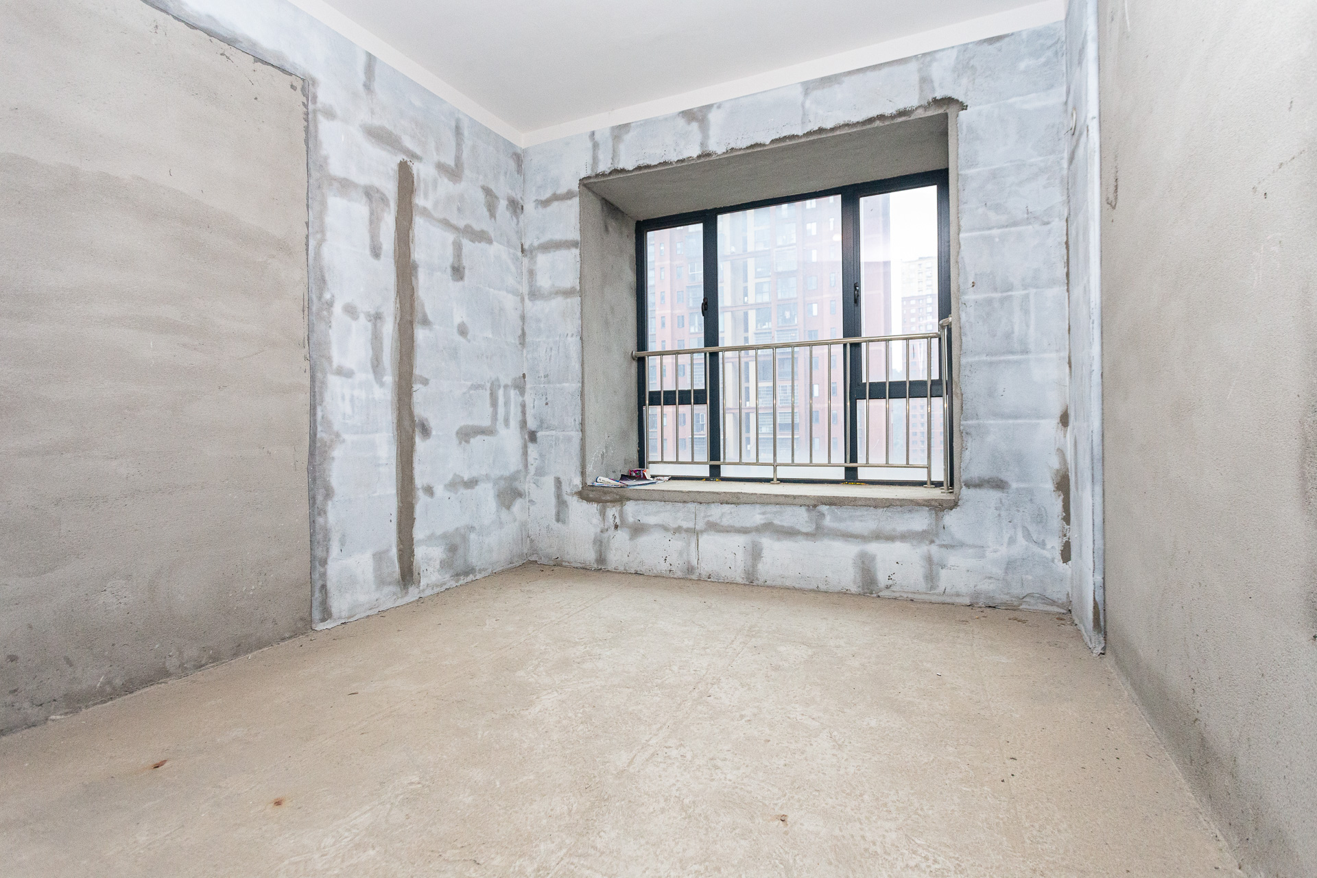 珠江东方明珠(新地东方明珠)三期 3室2厅1卫 65.0万 珠江东方明珠(新地东方明珠)三期 3室2厅1卫 65.0万卧室