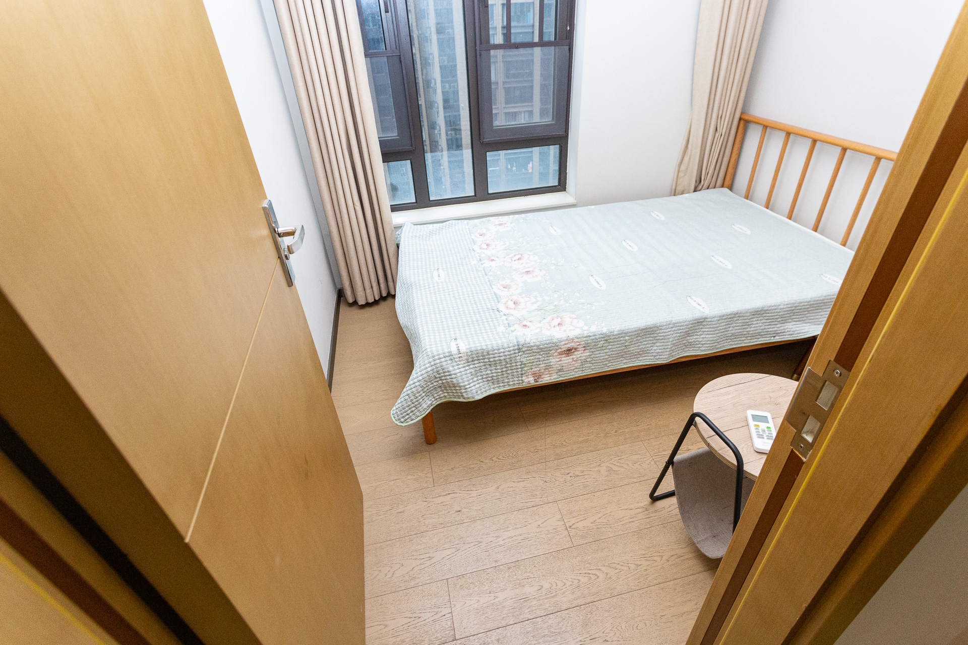 时代倾城四期 3室2厅2卫 110.0万 时代倾城四期 3室2厅2卫 110.0万卧室