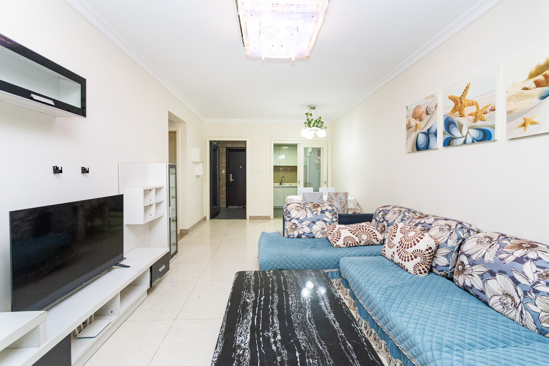 时代倾城一期 2室2厅1卫 65.0万 时代倾城一期 2室2厅1卫 65.0万客厅