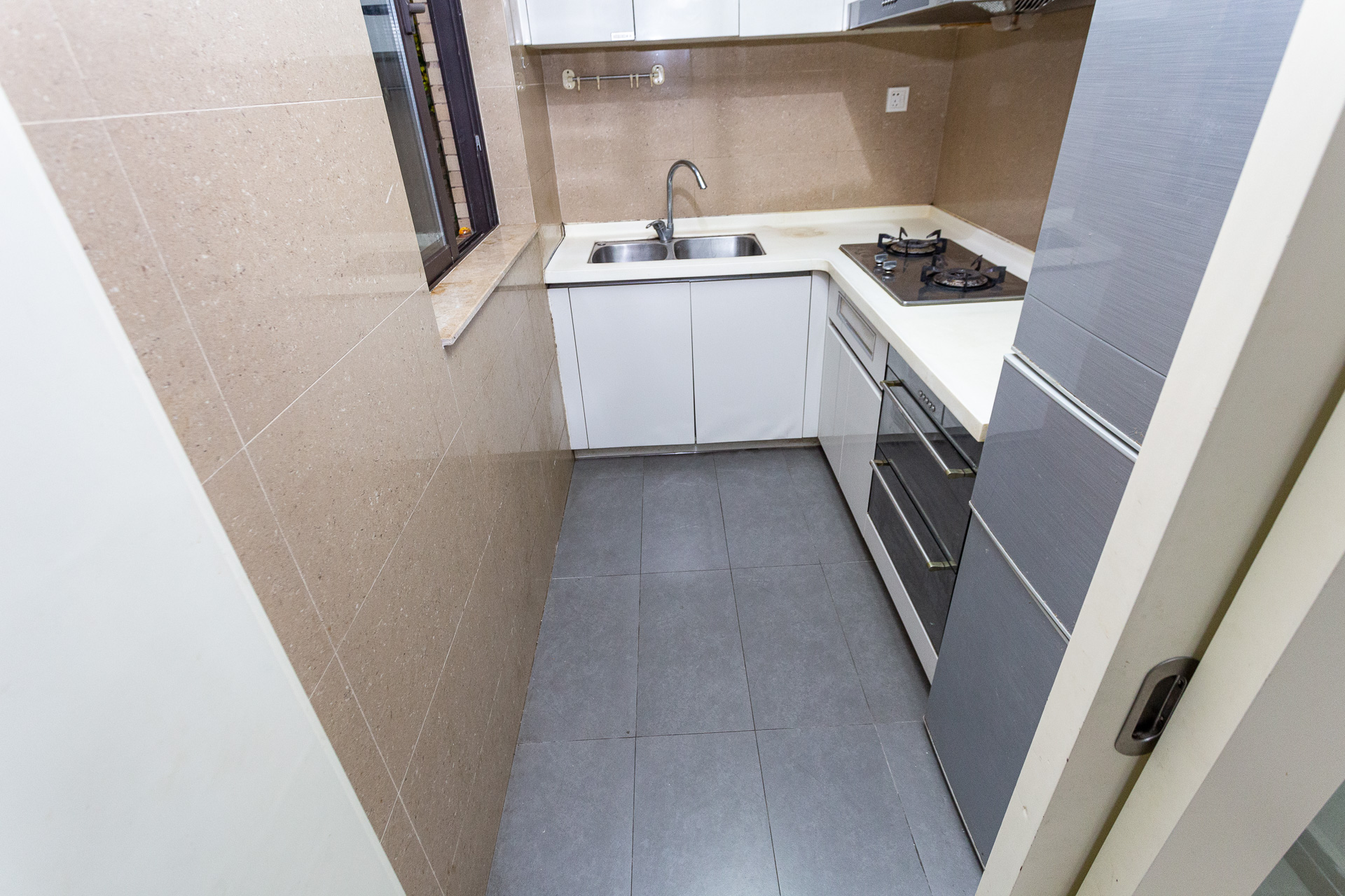 时代倾城一期 2室2厅1卫 65.0万 时代倾城一期 2室2厅1卫 65.0万厨房