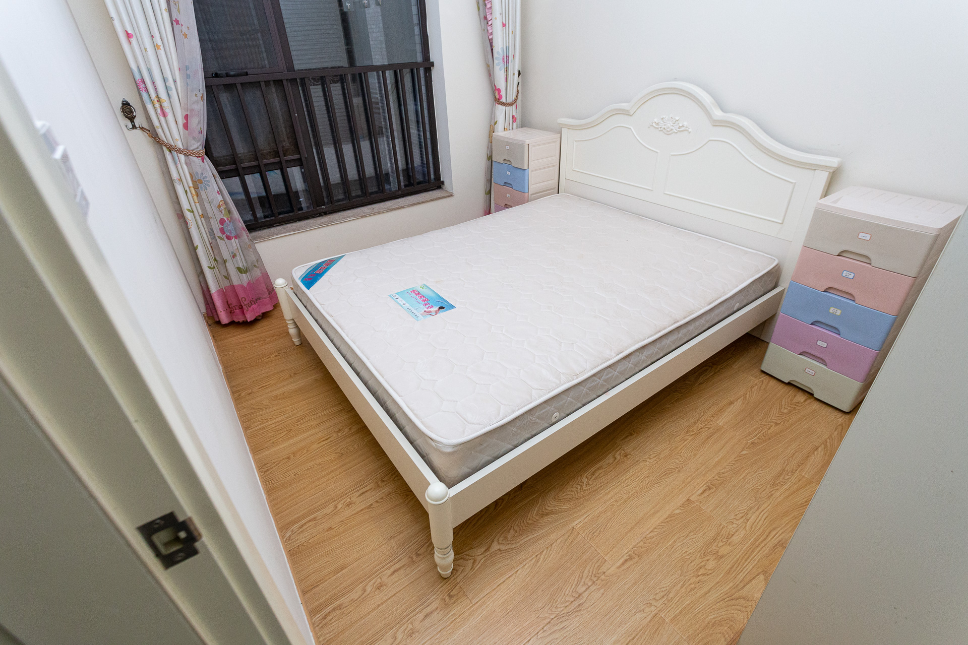 时代倾城一期 2室2厅1卫 65.0万 时代倾城一期 2室2厅1卫 65.0万卧室