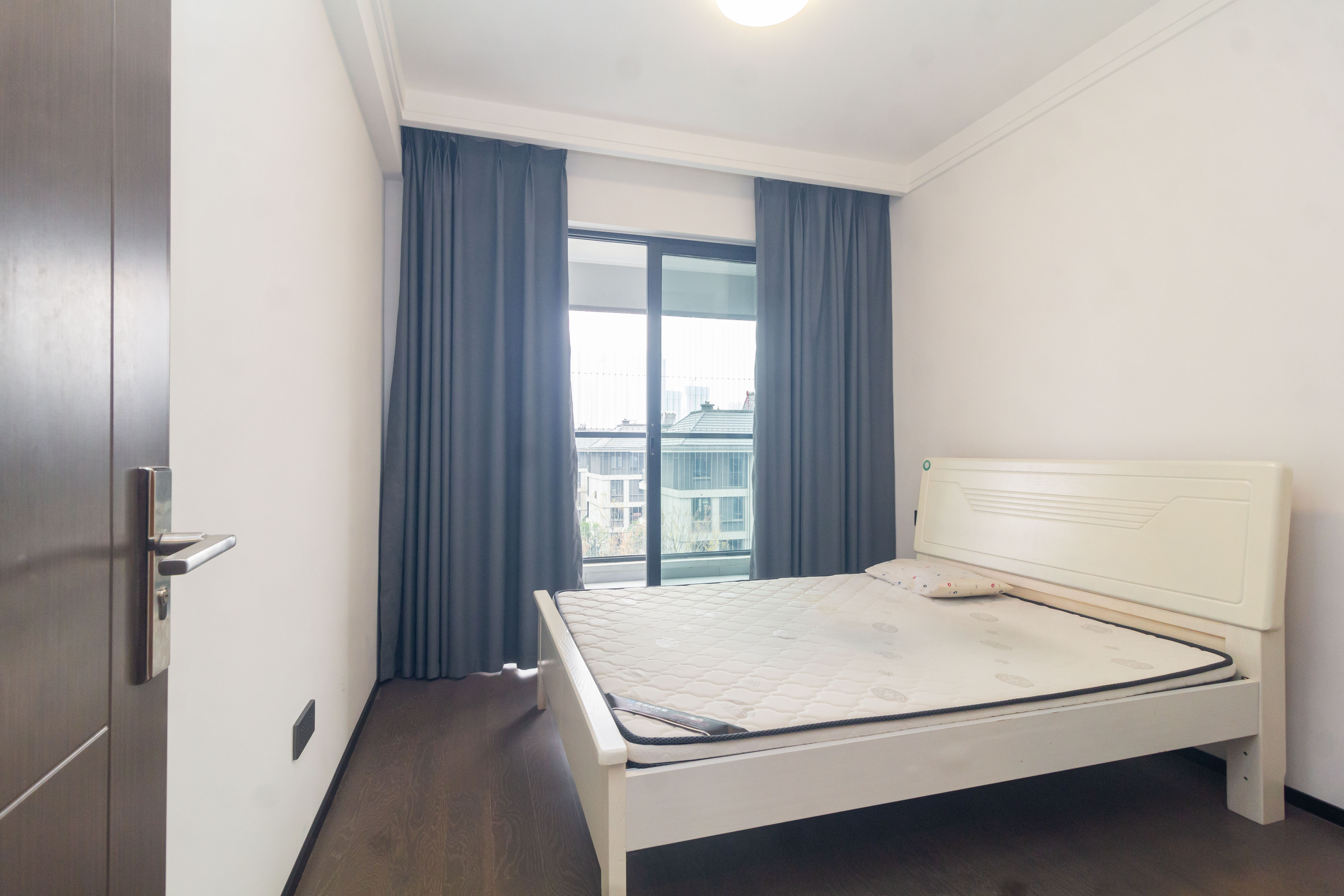 美的云樾 4室2厅2卫 180.0万 美的云樾 4室2厅2卫 180.0万卧室