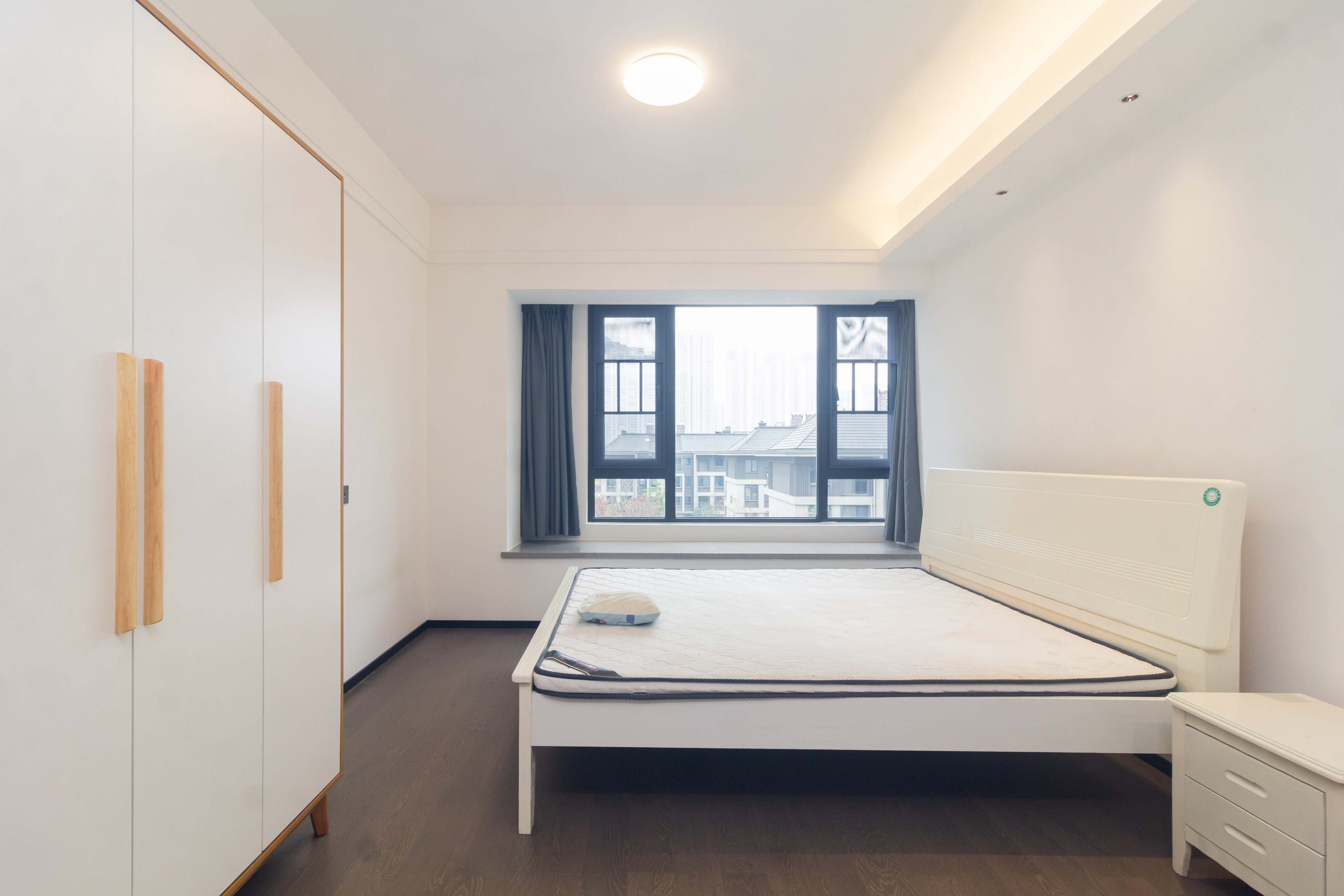 美的云樾 4室2厅2卫 180.0万 美的云樾 4室2厅2卫 180.0万卧室