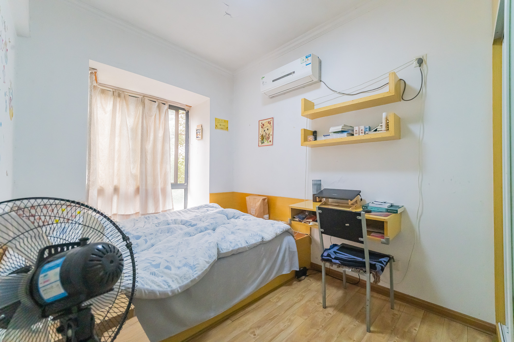 恒基凯旋门一二期  3室2厅1卫    65.8万 恒基凯旋门一二期  3室2厅1卫    65.8万卧室