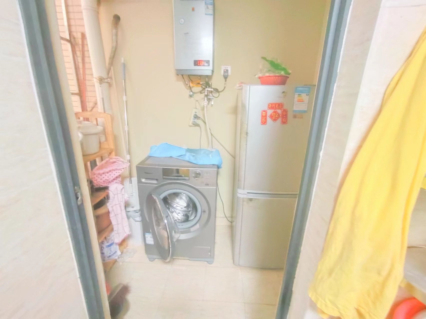 万国中央区 3室2厅2卫 215.0万 万国中央区 3室2厅2卫 215.0万室内图