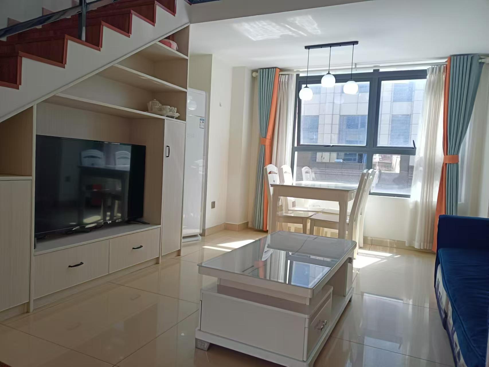 桃花缘 1室1厅1卫 1580.0元/月 桃花缘 1室1厅1卫 1580.0元/月室内图