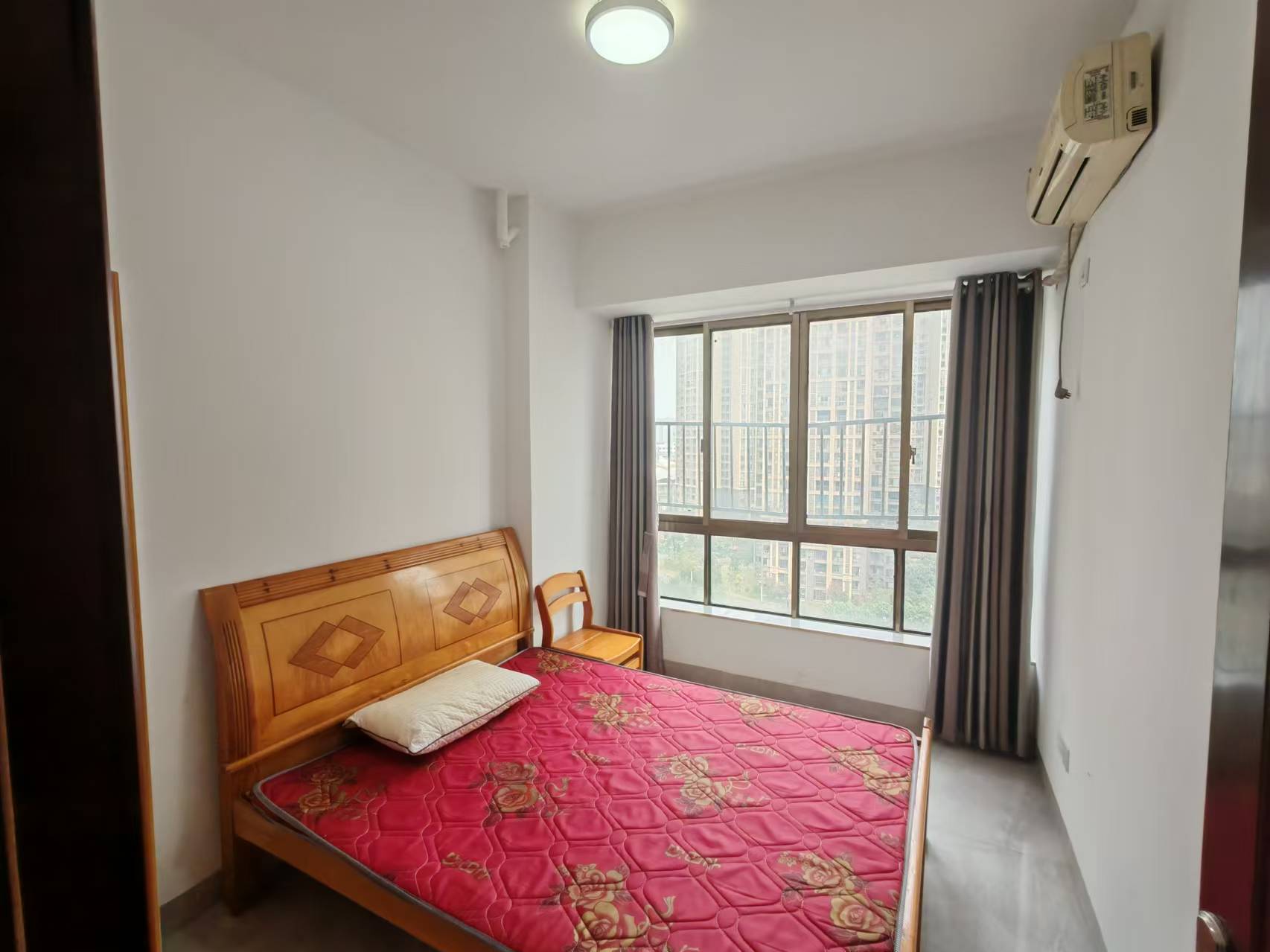 奥园广场 3室2厅1卫 59.8万 奥园广场 3室2厅1卫 59.8万室内图