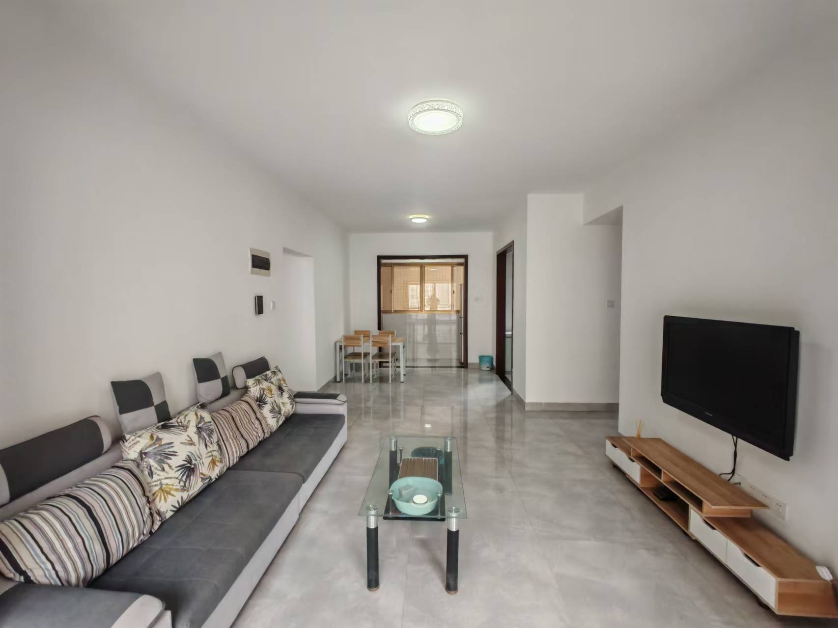 奥园广场 3室2厅1卫 59.8万 奥园广场 3室2厅1卫 59.8万室内图