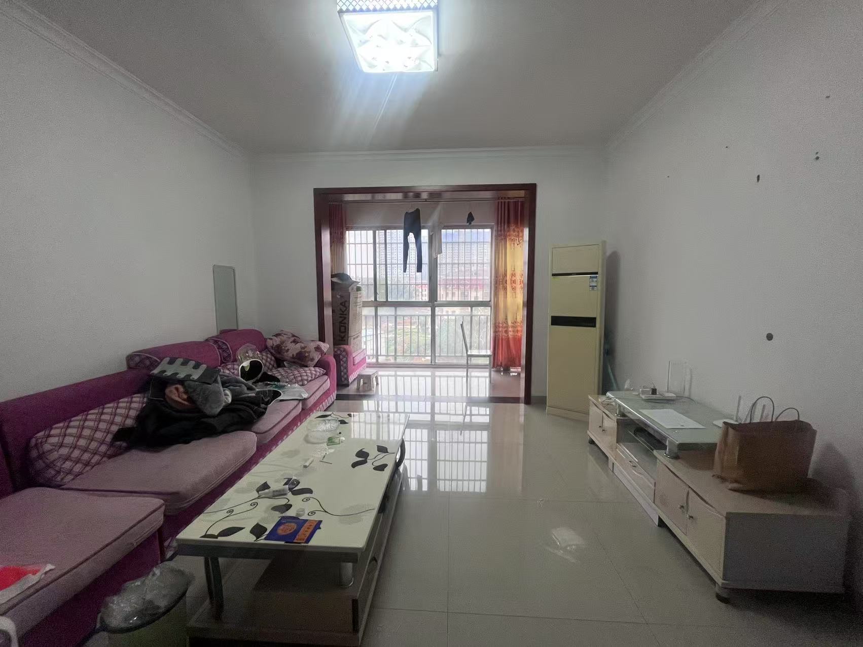 学府花园(文苑瑞景) 2室2厅1卫 1300.0元/月 学府花园(文苑瑞景) 2室2厅1卫 1300.0元/月室内图