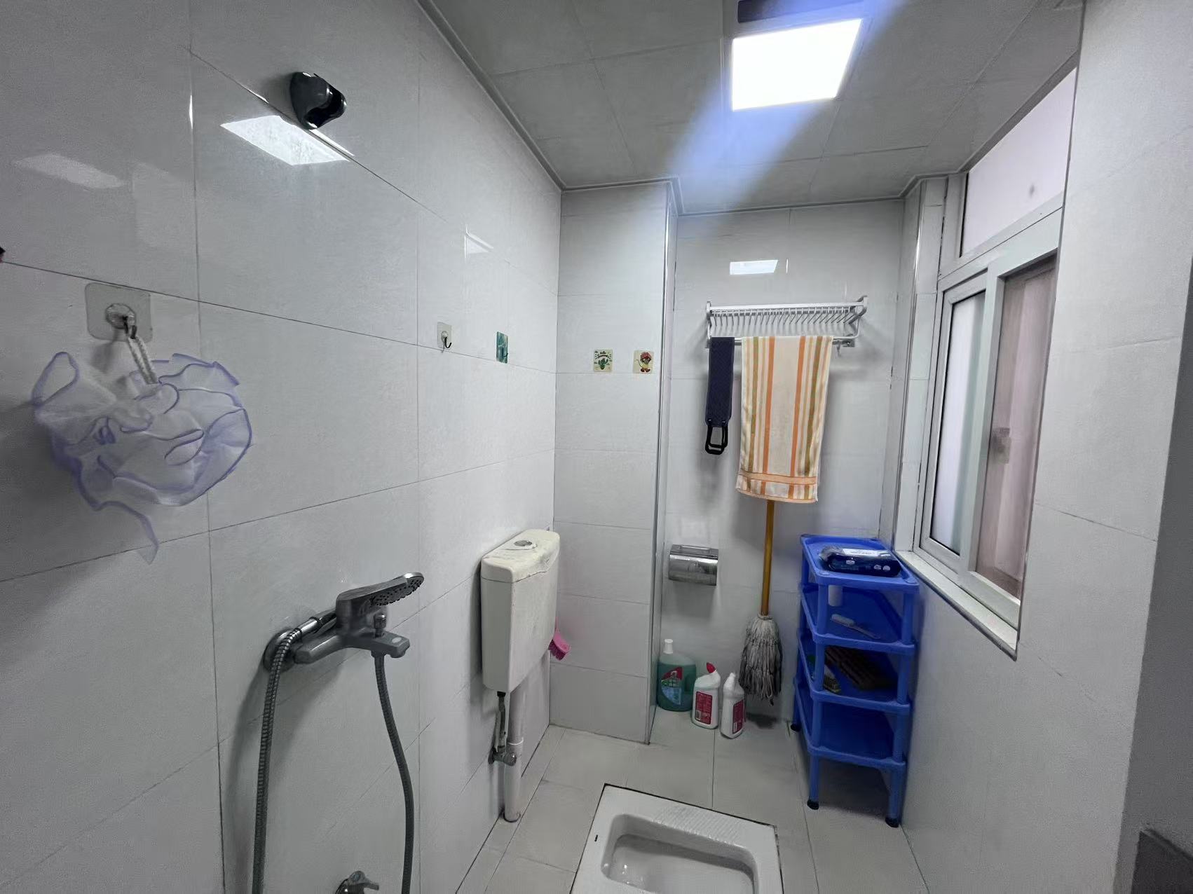 学府花园(文苑瑞景) 2室2厅1卫 1300.0元/月 学府花园(文苑瑞景) 2室2厅1卫 1300.0元/月室内图