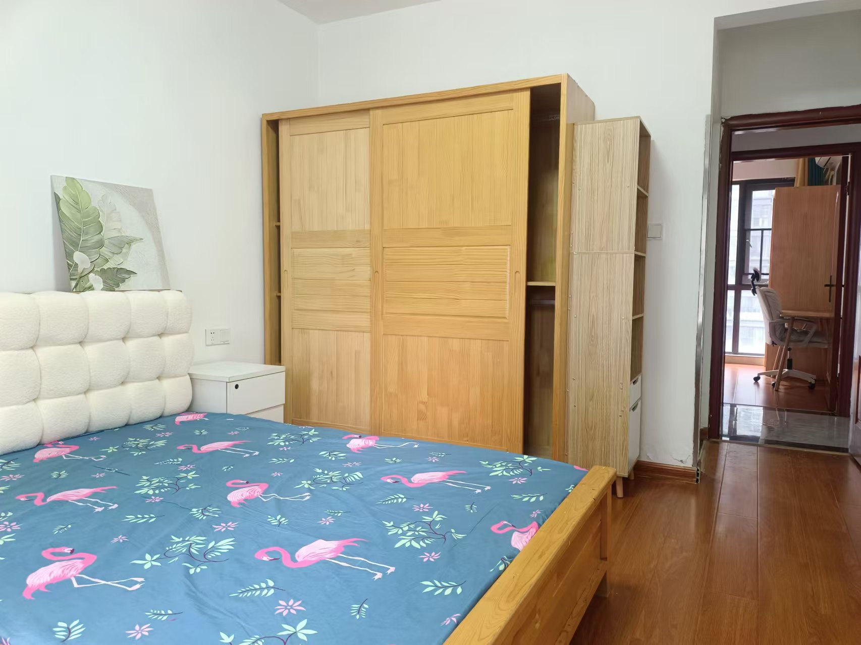 中建悦和城  4室2厅2卫   3500.00元/月室内图