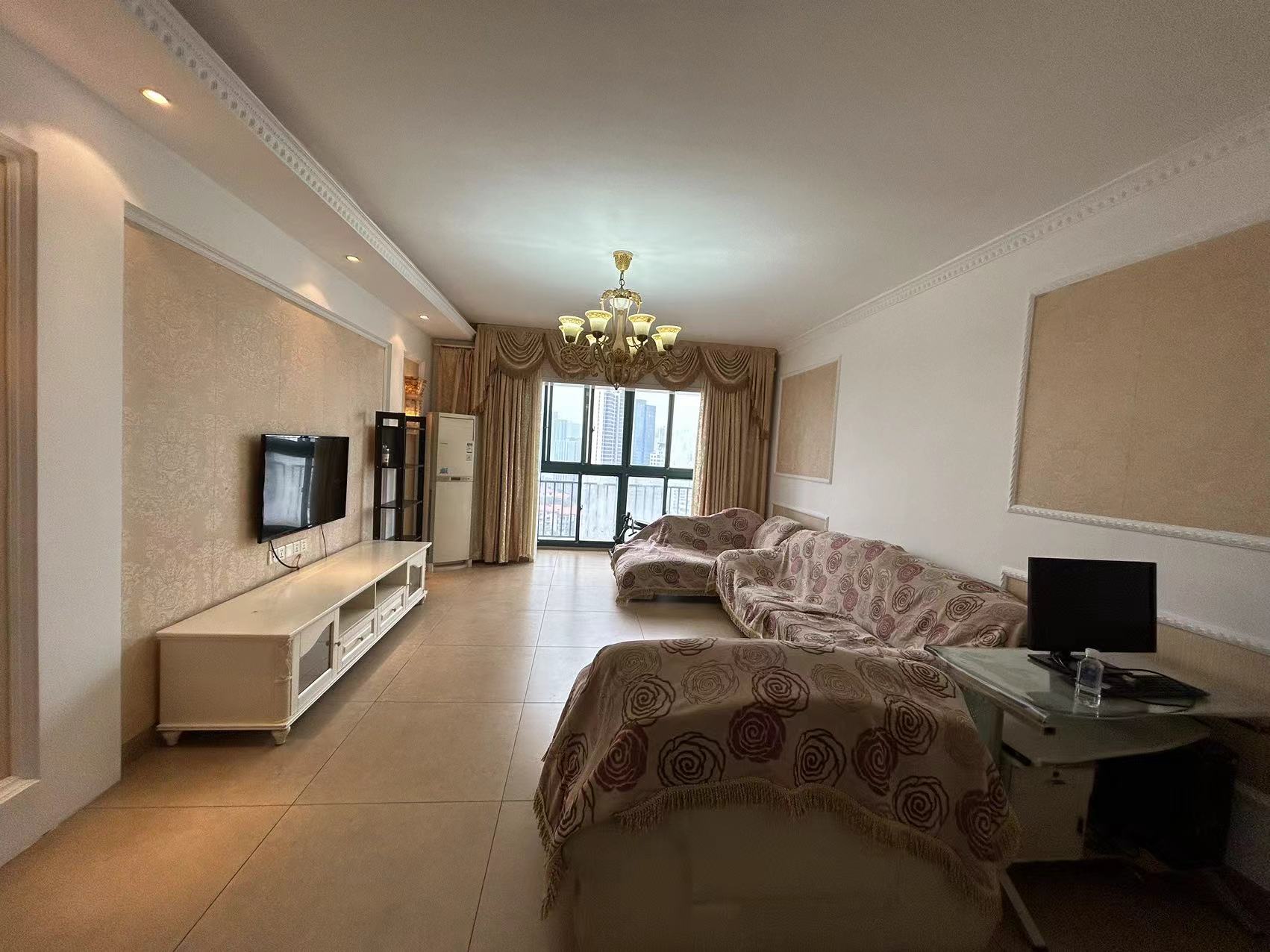 西域名邸  3室2厅2卫    60.0万 西域名邸  3室2厅2卫    60.0万室内图