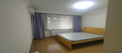 新桥小区  3室2厅2卫   2200.00元/月