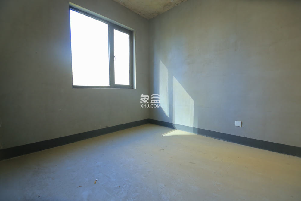 世茂璀璨天城 4室2厅1卫 1400.0元/月 世茂璀璨天城 4室2厅1卫 1400.0元/月室内图