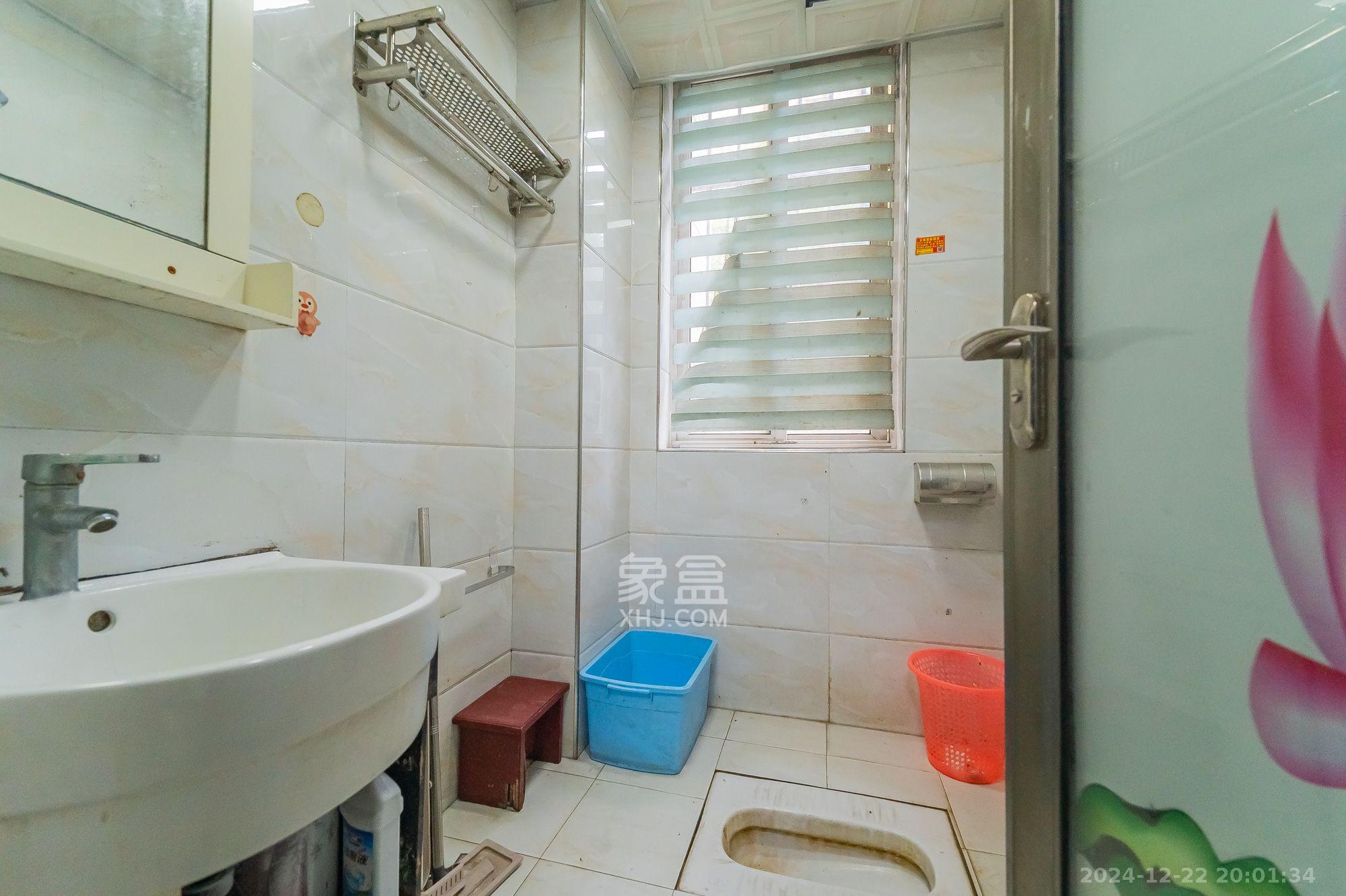 爱琴海岸 1室2厅2卫 1700.0元/月 爱琴海岸 1室2厅2卫 1700.0元/月室内图