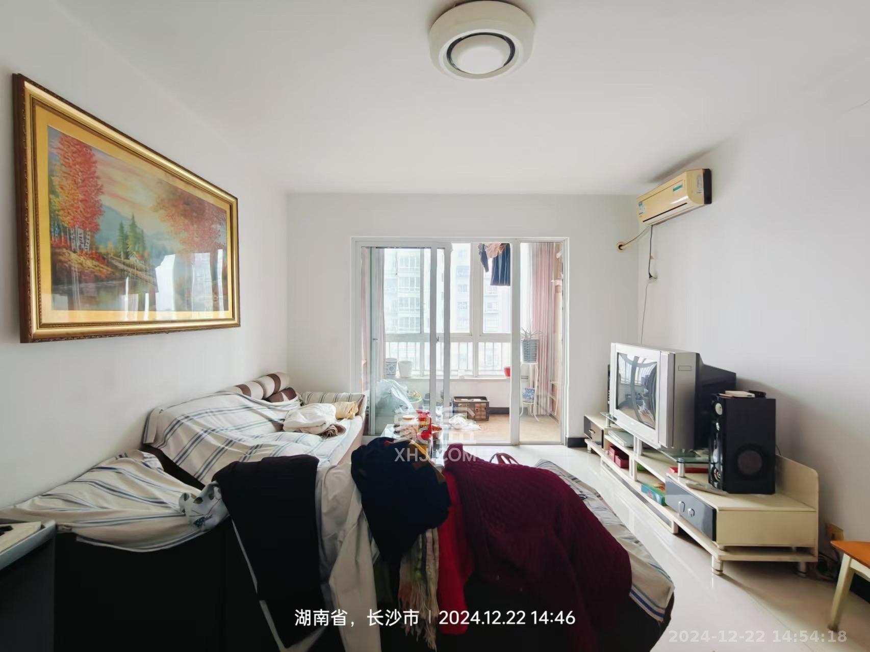 月湖兰庭  2室2厅1卫   2000.00元/月