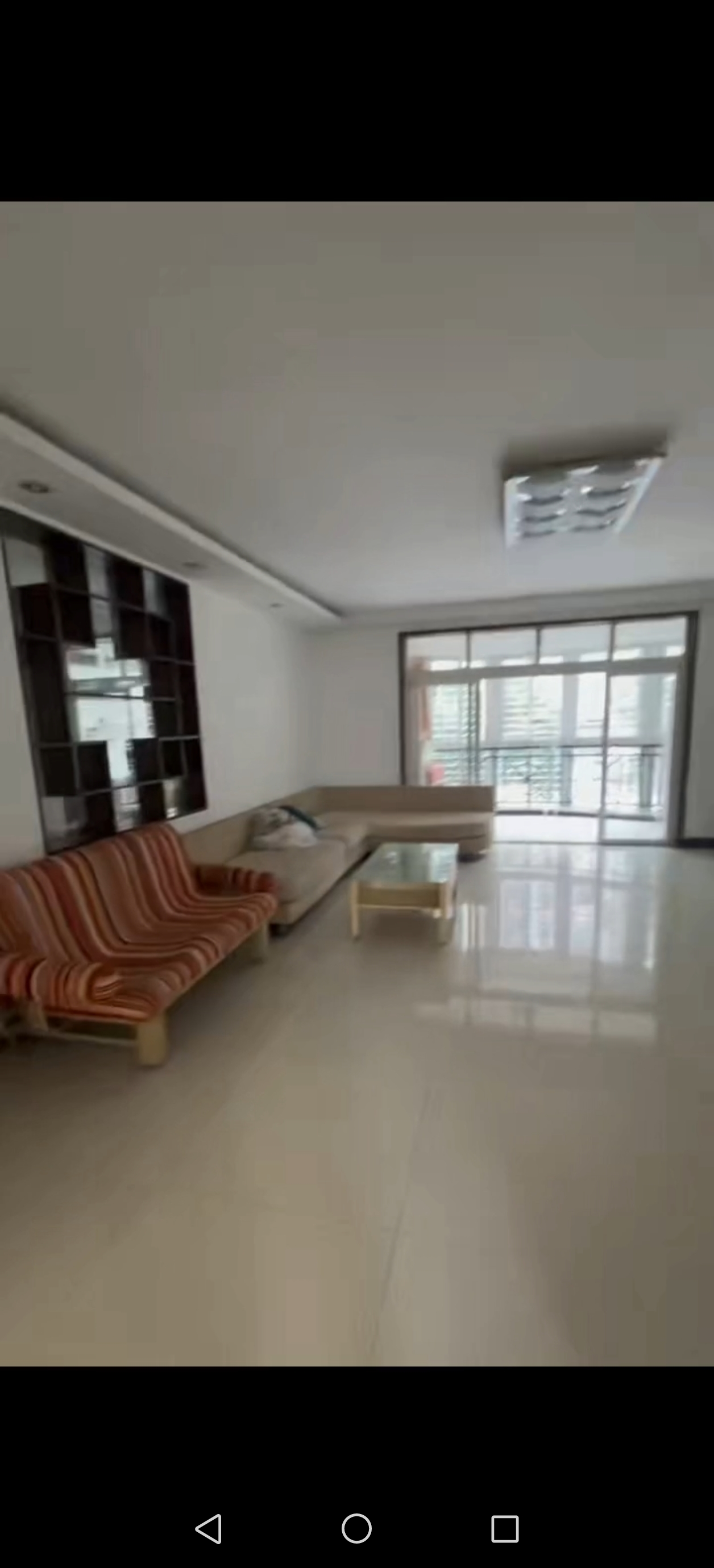 金福名苑 4室2厅2卫 2200.0元/月 金福名苑 4室2厅2卫 2200.0元/月室内图