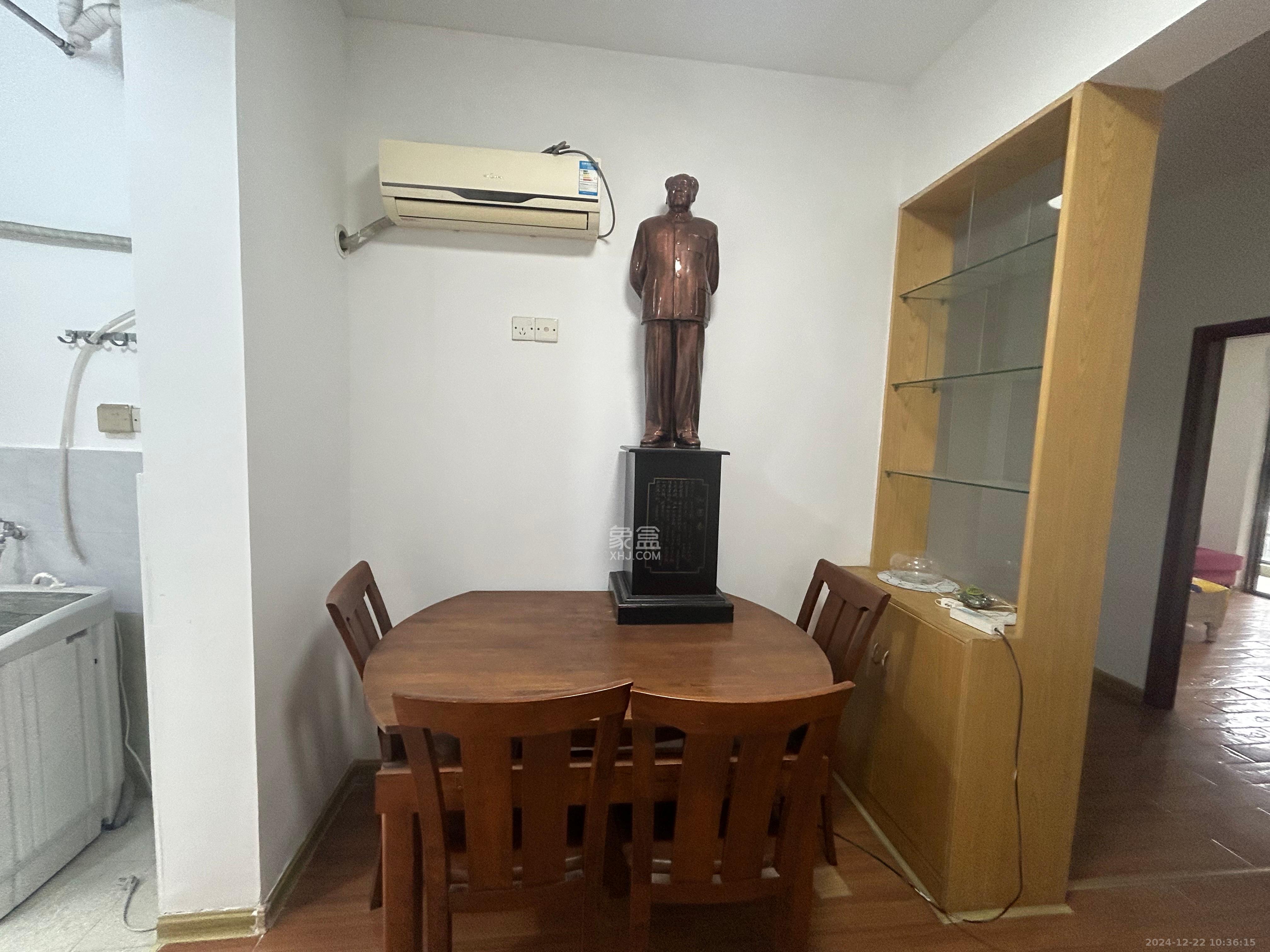 天城尚品 4室2厅2卫 2600.0元/月 天城尚品 4室2厅2卫 2600.0元/月室内图