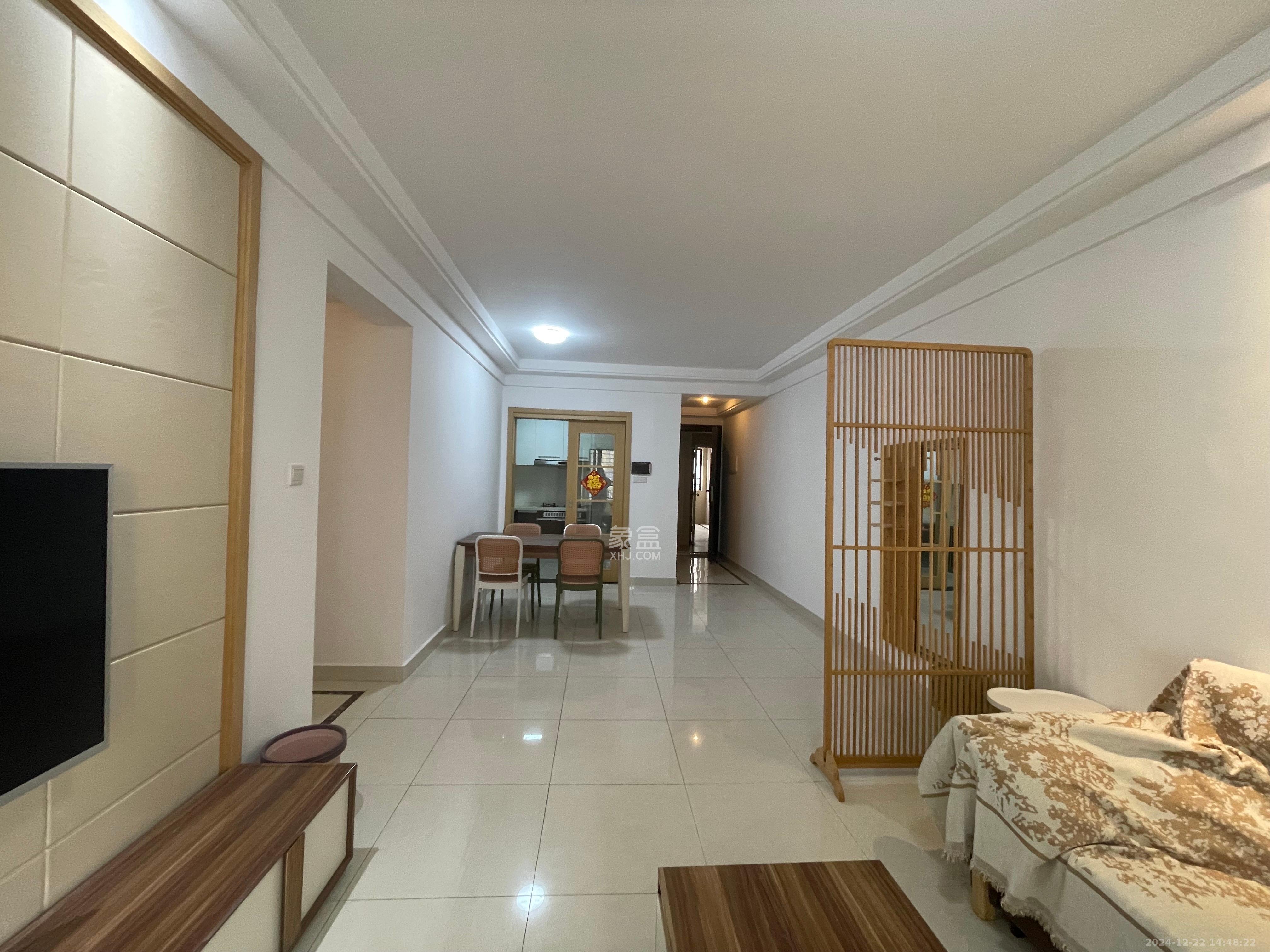 中海国际三期 3室2厅2卫 2500.0元/月 中海国际三期 3室2厅2卫 2500.0元/月室内图