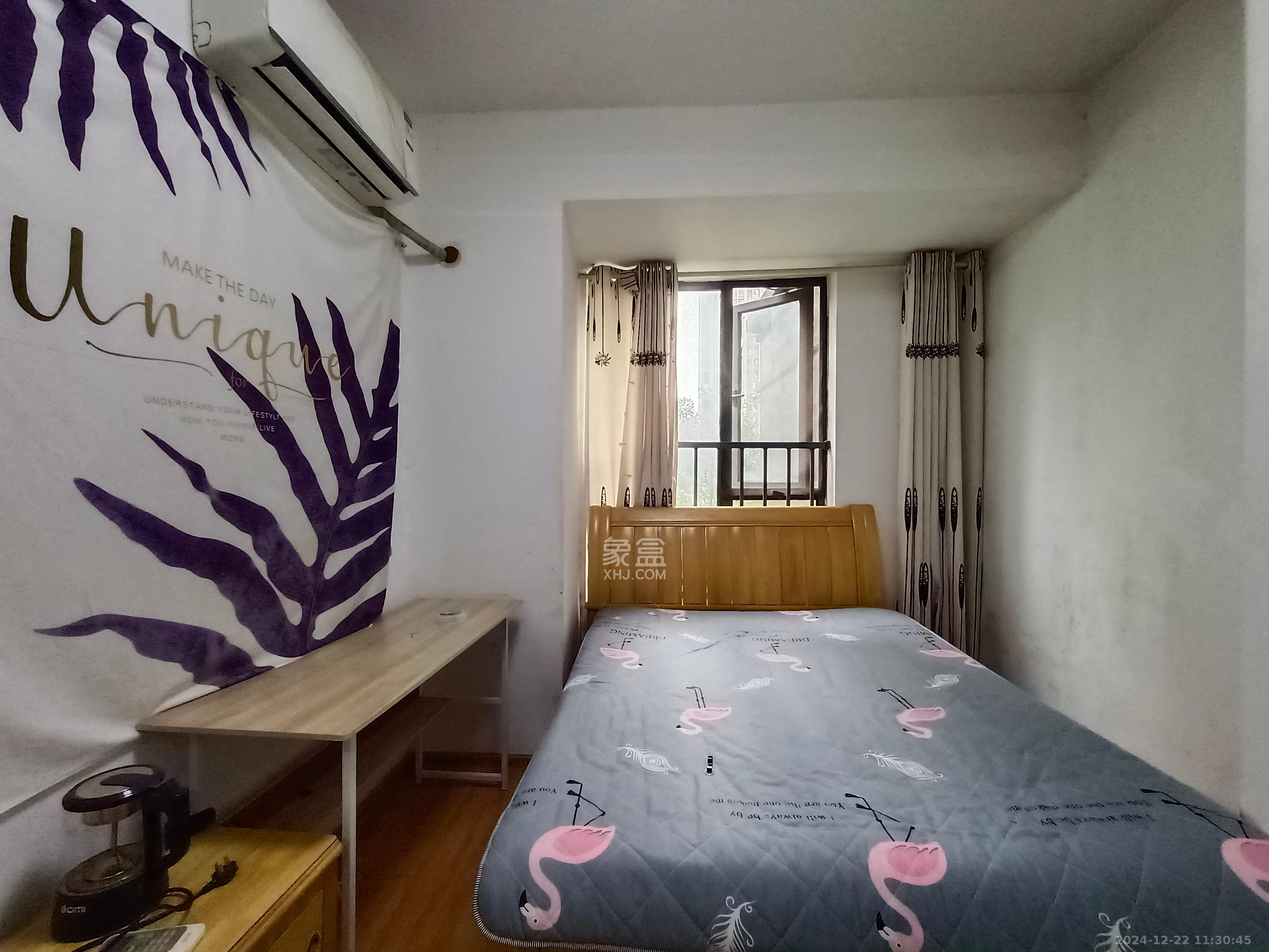 荣盛花语馨苑  3室2厅1卫    2200.0元/月室内图