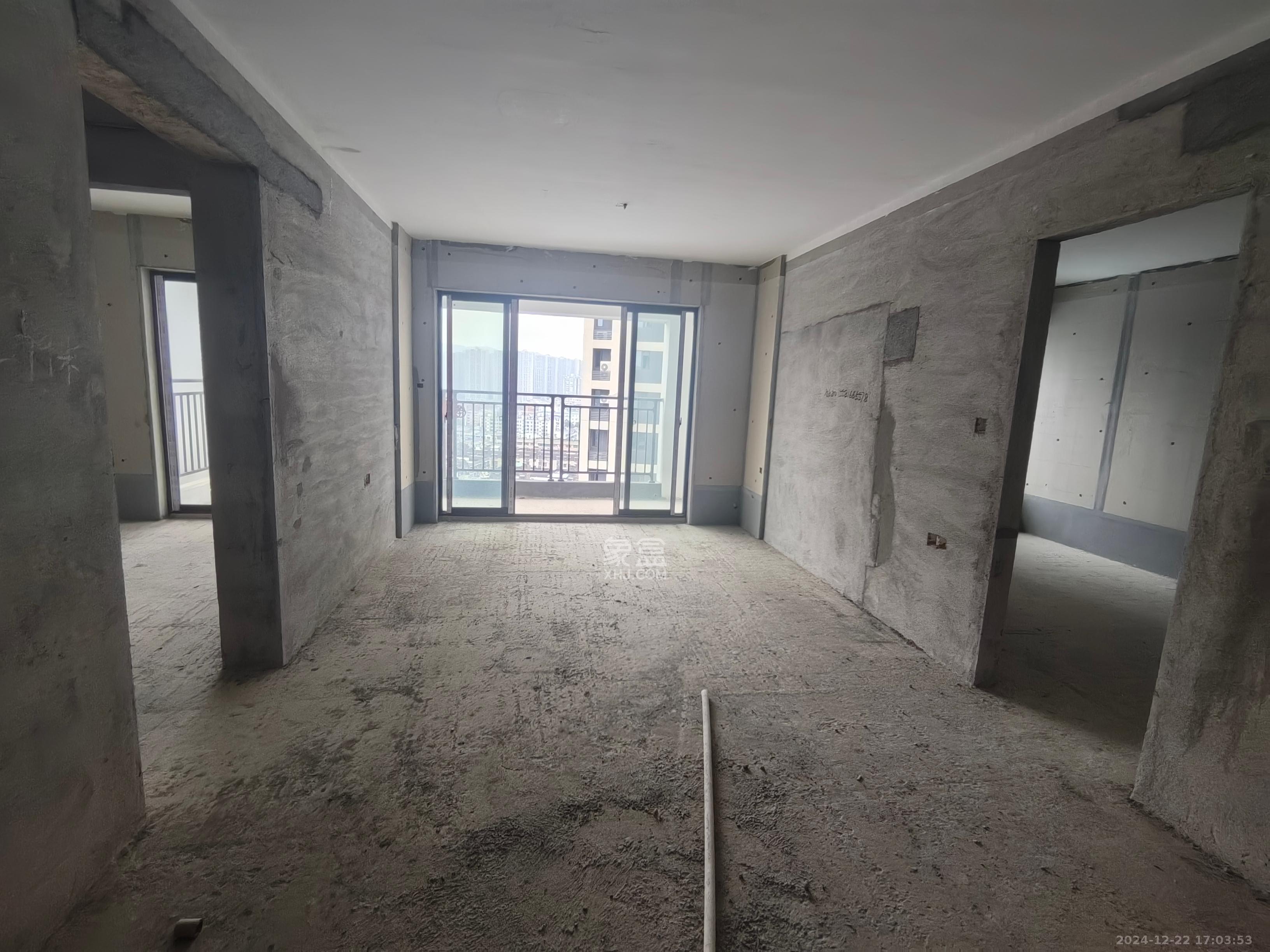 奥园城市天骄二期 3室2厅2卫 1200.0元/月 奥园城市天骄二期 3室2厅2卫 1200.0元/月室内图