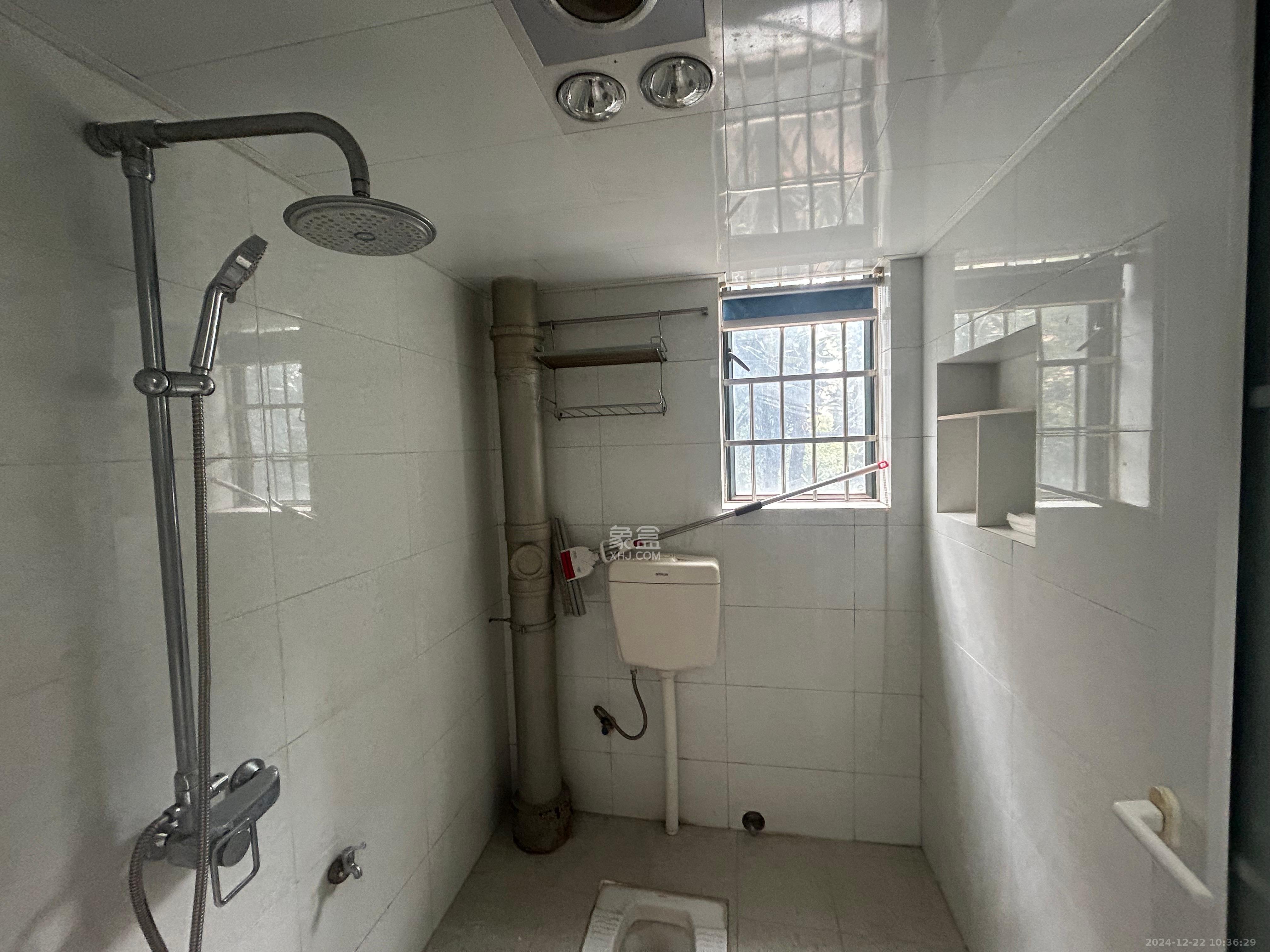 天城尚品 4室2厅2卫 2600.0元/月 天城尚品 4室2厅2卫 2600.0元/月室内图