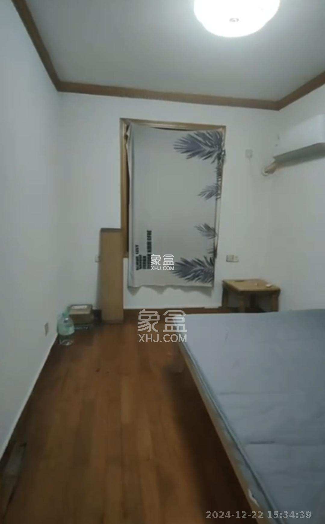 红旗区一片 1室0厅0卫 1400.0元/月 红旗区一片 1室0厅0卫 1400.0元/月室内图