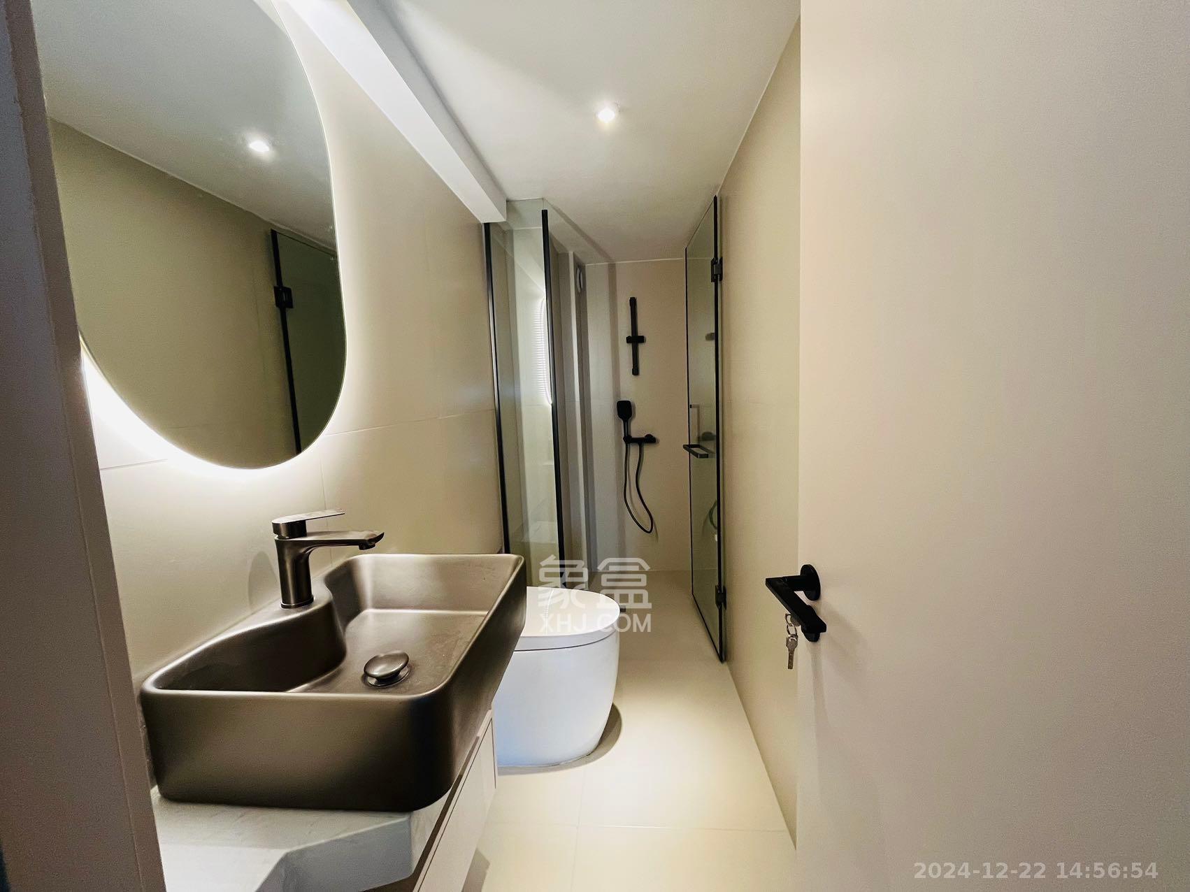 卓越中寰 1室1厅1卫 1600.0元/月 卓越中寰 1室1厅1卫 1600.0元/月室内图