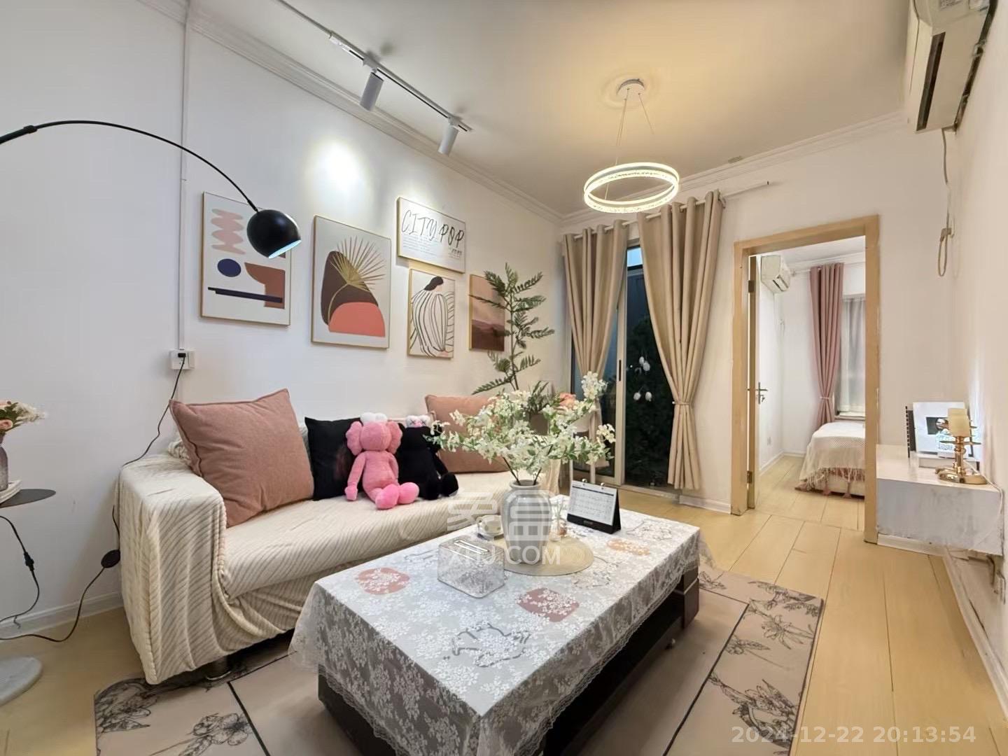 白沙晶城  1室1厅1卫    2580.0元/月室内图1