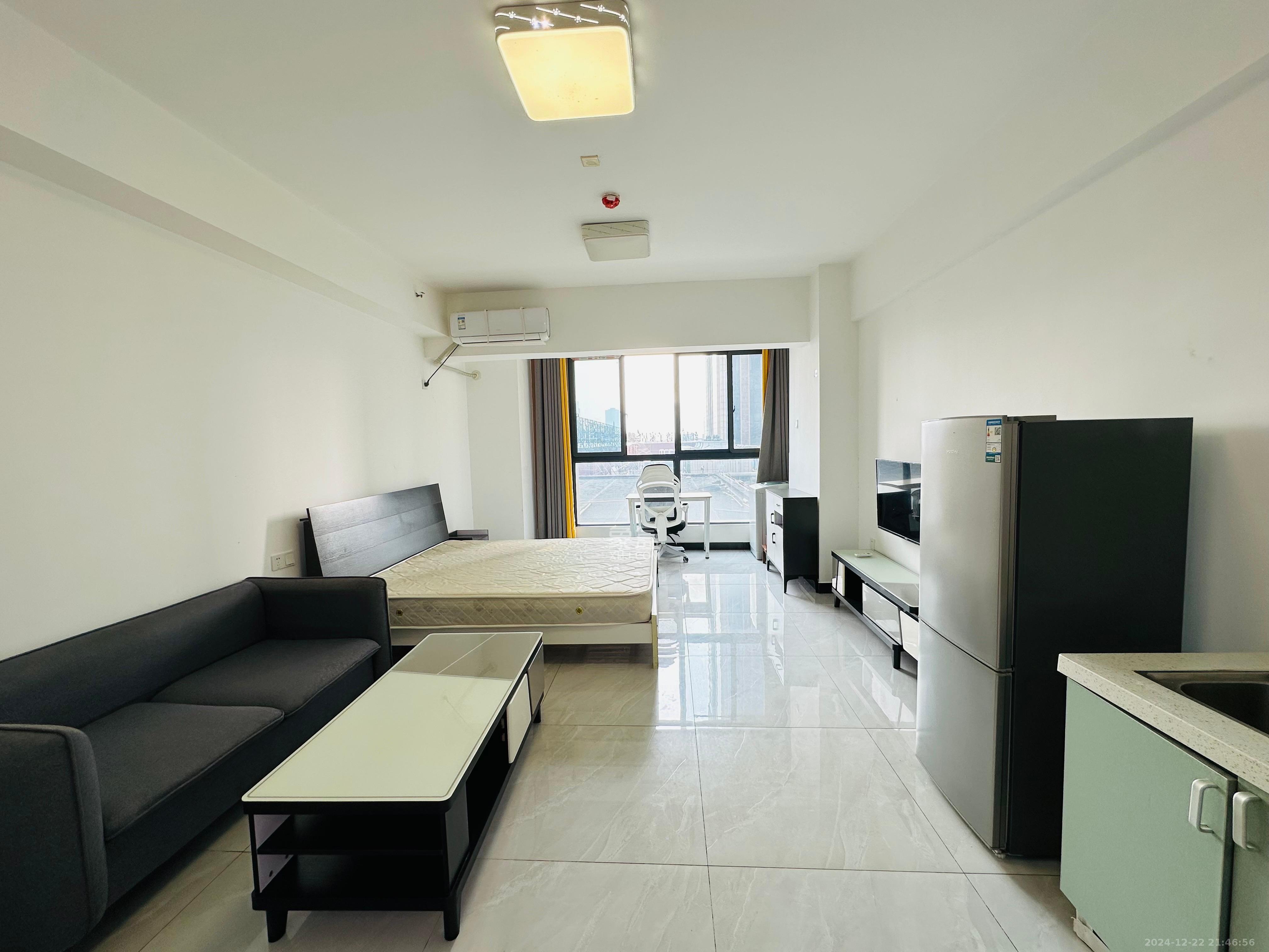 C-park天悦城(紫檀溪苑二期) 1室1厅1卫 1500.0元/月 C-park天悦城(紫檀溪苑二期) 1室1厅1卫 1500.0元/月室内图