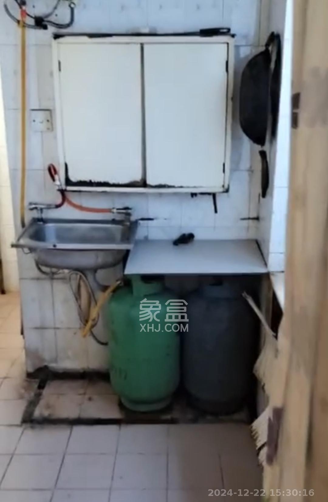 红旗区二片 2室1厅1卫 1000.0元/月 红旗区二片 2室1厅1卫 1000.0元/月室内图