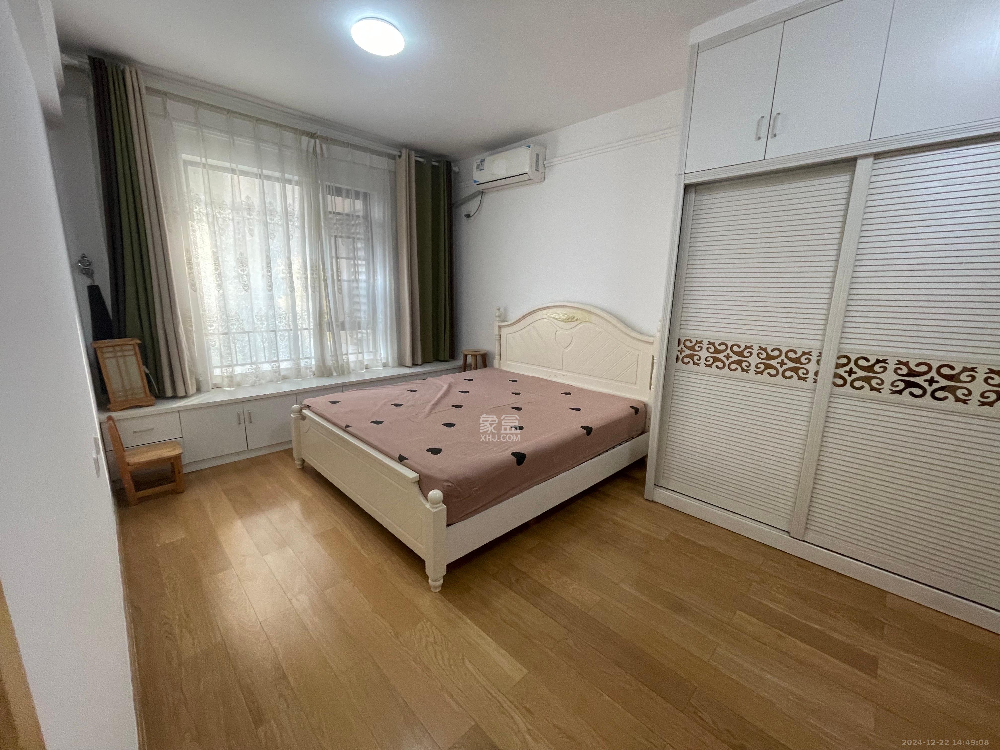 中海国际三期 3室2厅2卫 2500.0元/月 中海国际三期 3室2厅2卫 2500.0元/月室内图