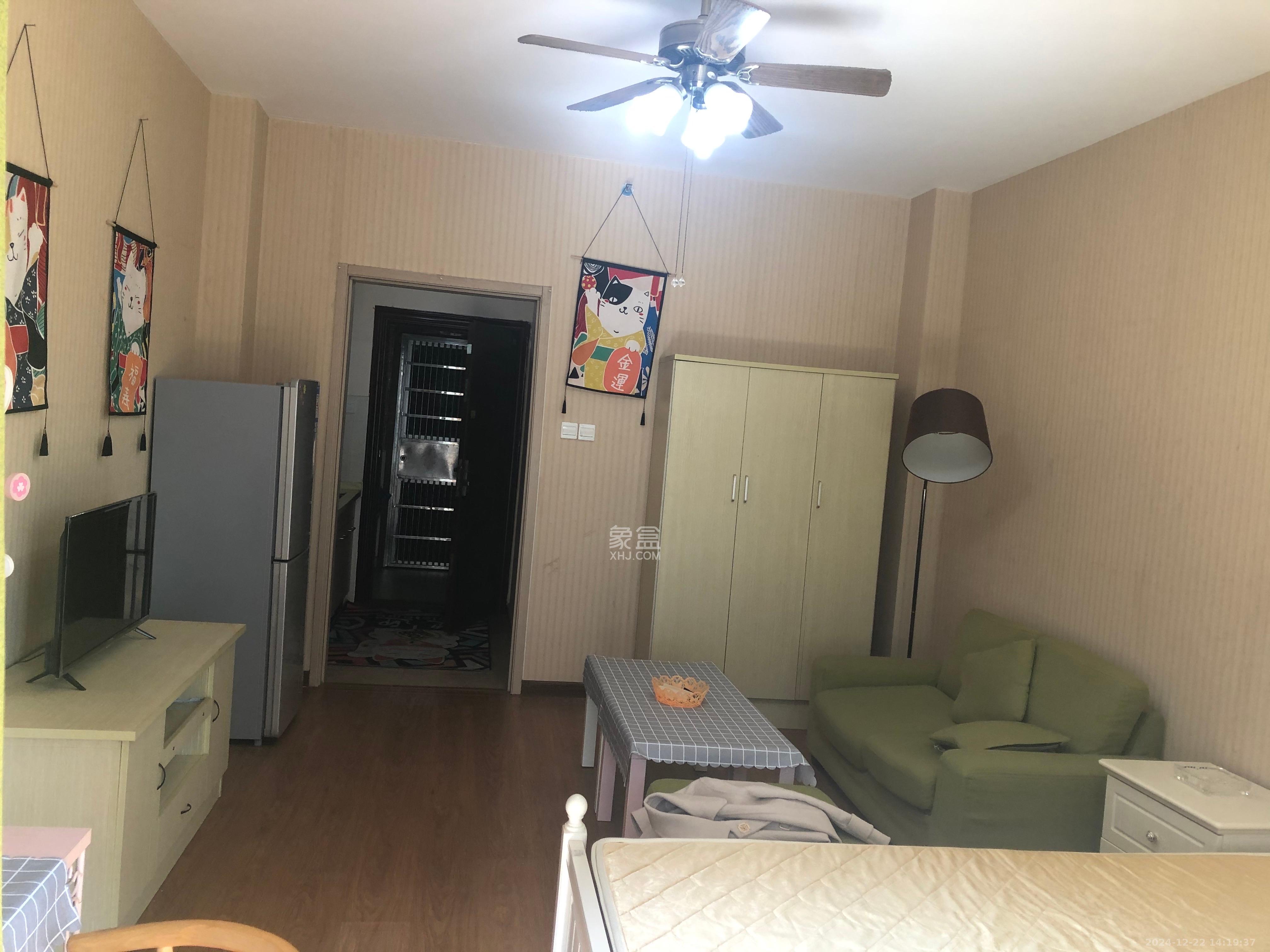 花漾年华(桂花园) 1室1厅1卫 1400.0元/月 花漾年华(桂花园) 1室1厅1卫 1400.0元/月室内图