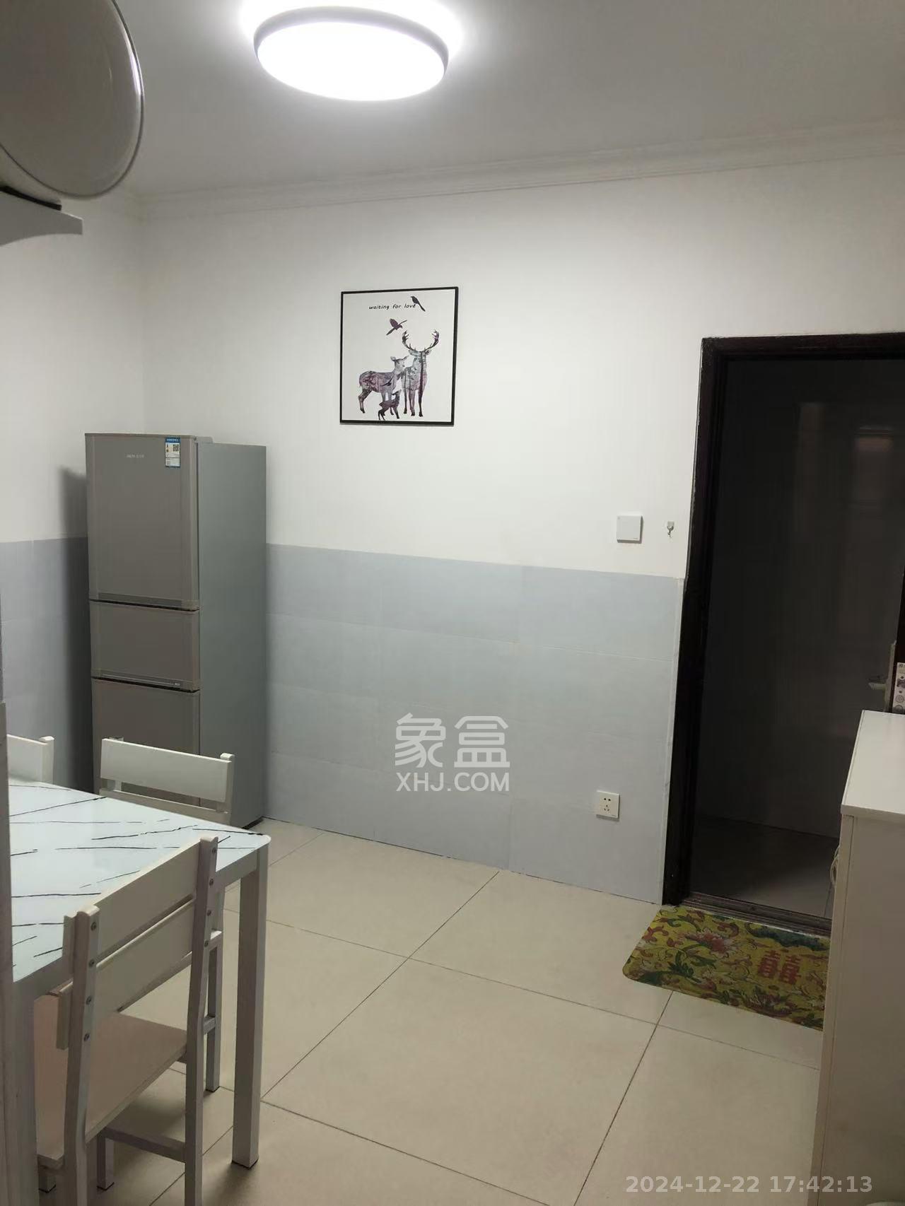 和康园小区  1室1厅1卫    1100.0元/月 和康园小区  1室1厅1卫    1100.0元/月室内图