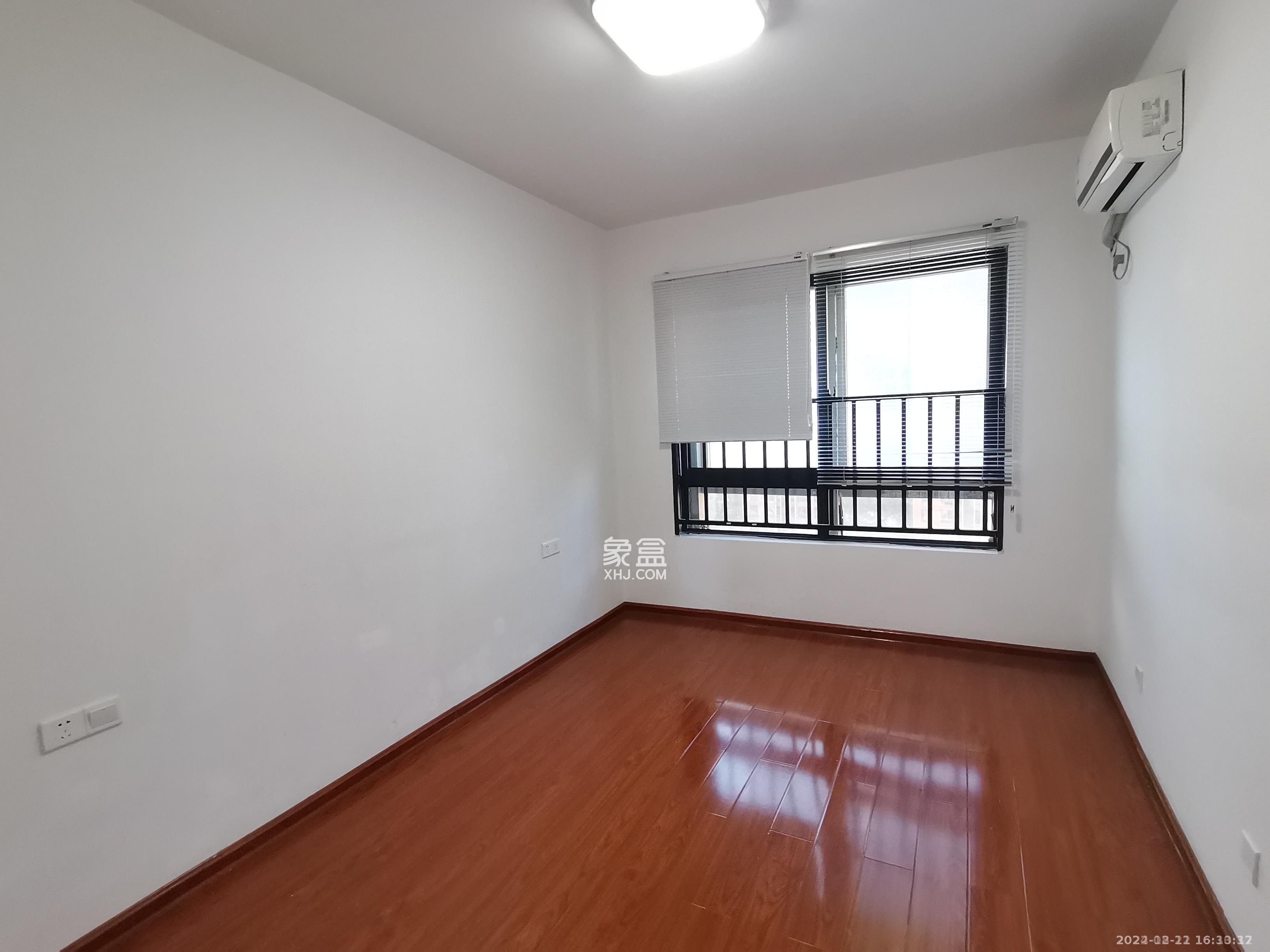 奥克斯广场 2室2厅1卫 3700.0元/月 奥克斯广场 2室2厅1卫 3700.0元/月室内图