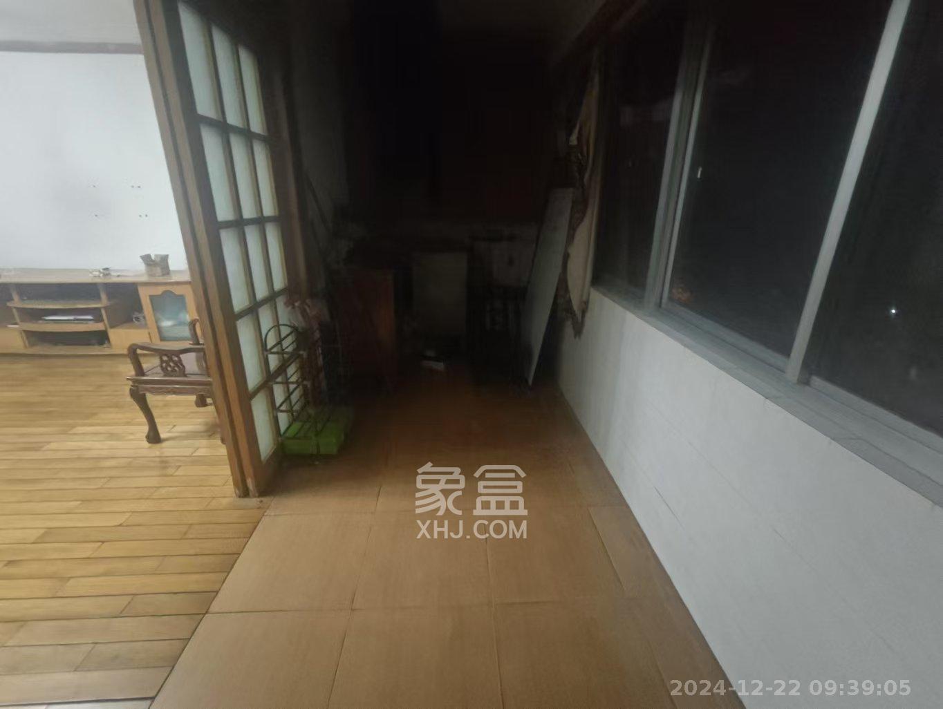 东塘电力院 3室2厅2卫 3300.0元/月 东塘电力院 3室2厅2卫 3300.0元/月室内图