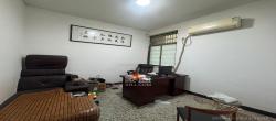 和平小區(qū)  3室2廳2衛(wèi)   2500.00元/月