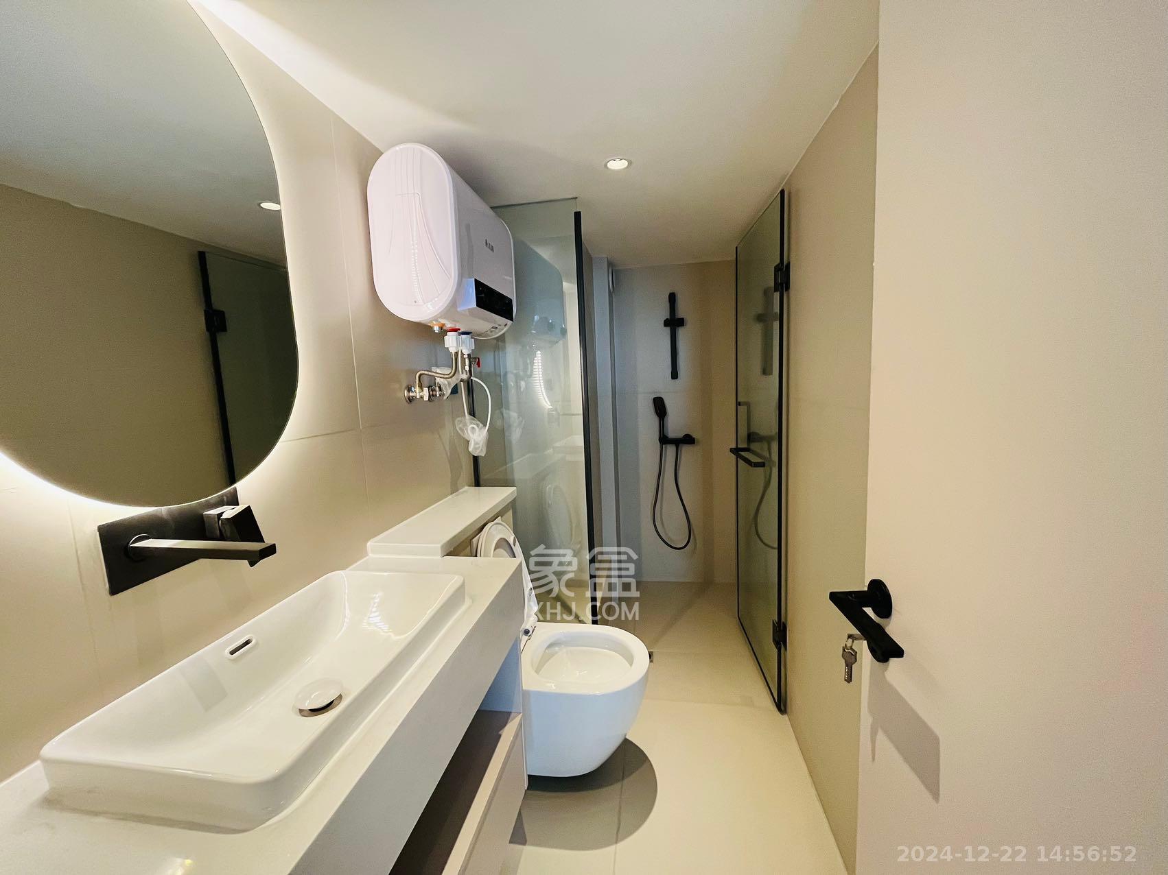 卓越中寰 1室1厅1卫 1600.0元/月 卓越中寰 1室1厅1卫 1600.0元/月室内图