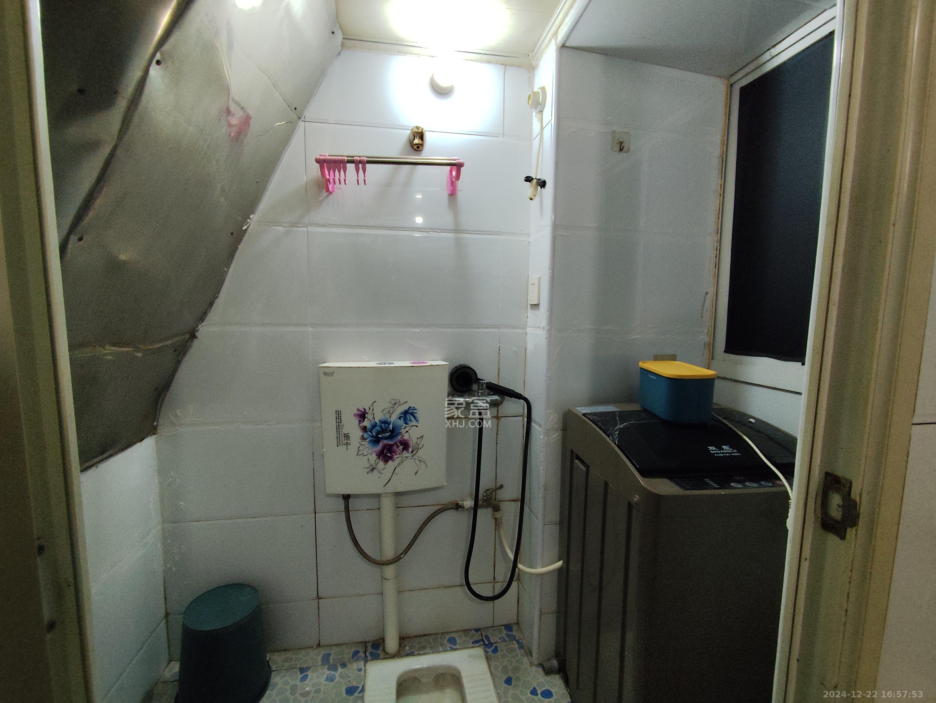 解放四村散盘 1室0厅0卫 1000.0元/月 解放四村散盘 1室0厅0卫 1000.0元/月室内图