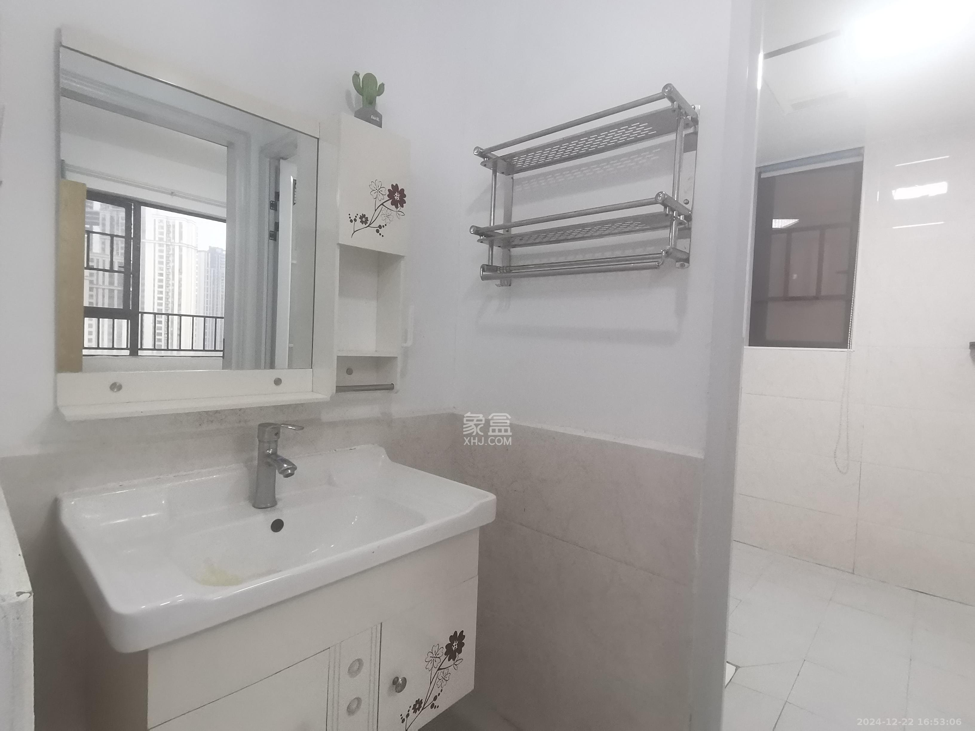 惠天然梅岭国际 3室1厅1卫 2000.0元/月 惠天然梅岭国际 3室1厅1卫 2000.0元/月室内图