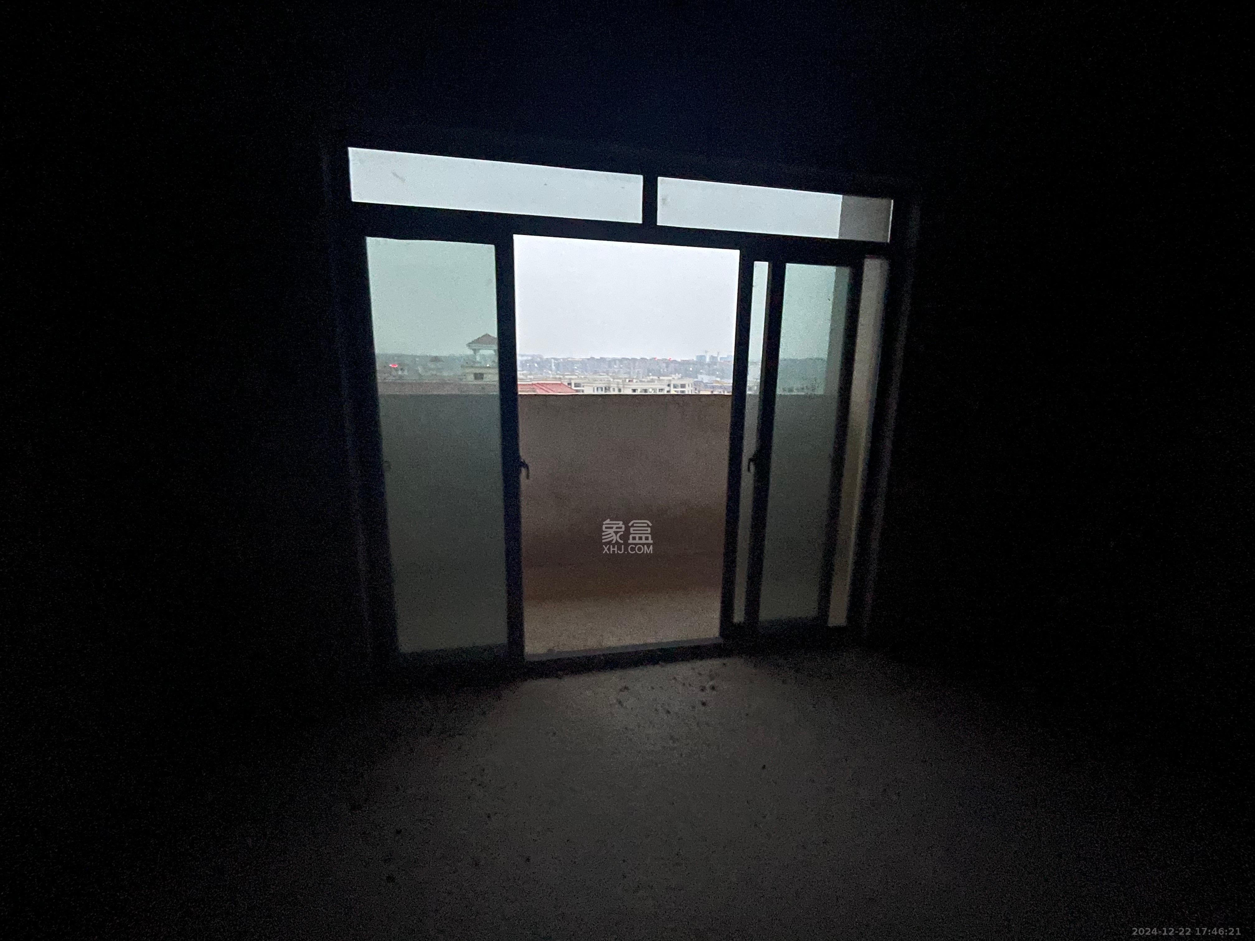 夏威夷碧水春城(碧桂园城市花园) 3室2厅2卫 2800.0元/月 夏威夷碧水春城(碧桂园城市花园) 3室2厅2卫 2800.0元/月室内图