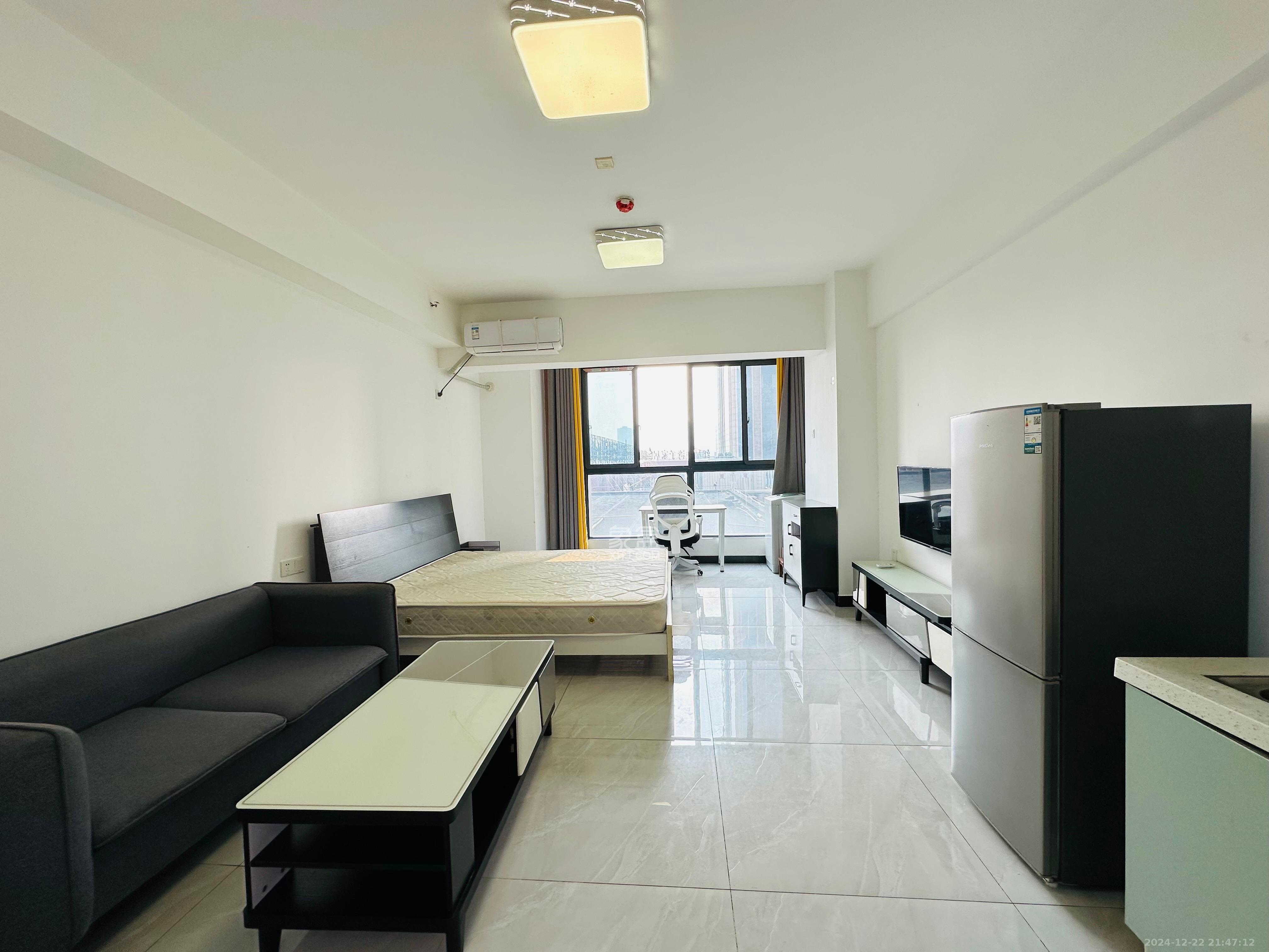 C-park天悦城(紫檀溪苑二期) 1室1厅1卫 1500.0元/月 C-park天悦城(紫檀溪苑二期) 1室1厅1卫 1500.0元/月室内图