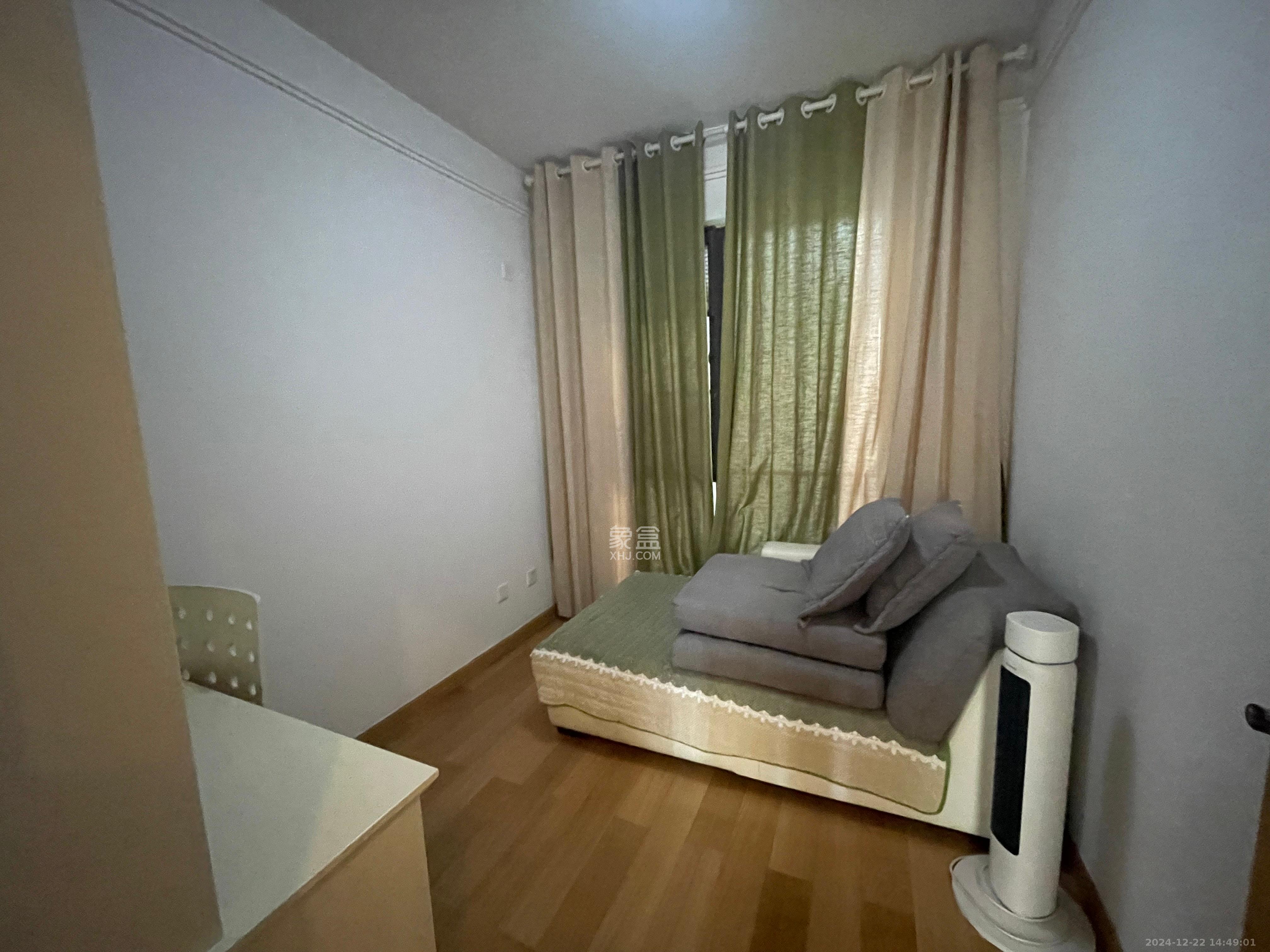 中海国际三期 3室2厅2卫 2500.0元/月 中海国际三期 3室2厅2卫 2500.0元/月室内图