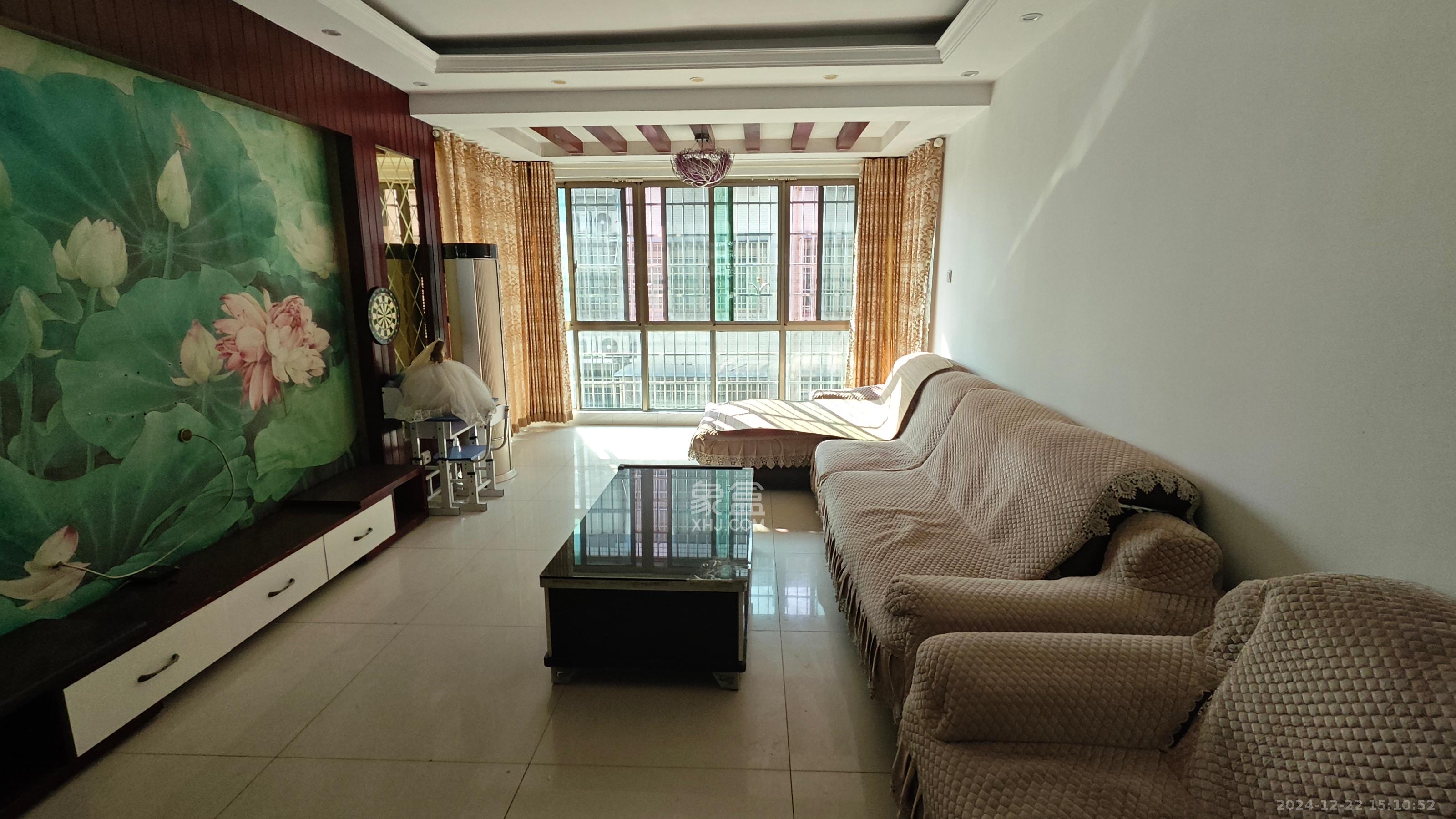 金桂小区一期 2室1厅1卫 2000.0元/月 金桂小区一期 2室1厅1卫 2000.0元/月室内图