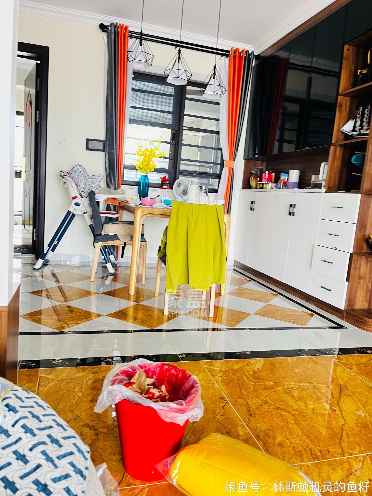 碧桂园公园壹号(凯怡茗苑)  3室2厅2卫    2500.0元/月 碧桂园公园壹号(凯怡茗苑)  3室2厅2卫    2500.0元/月