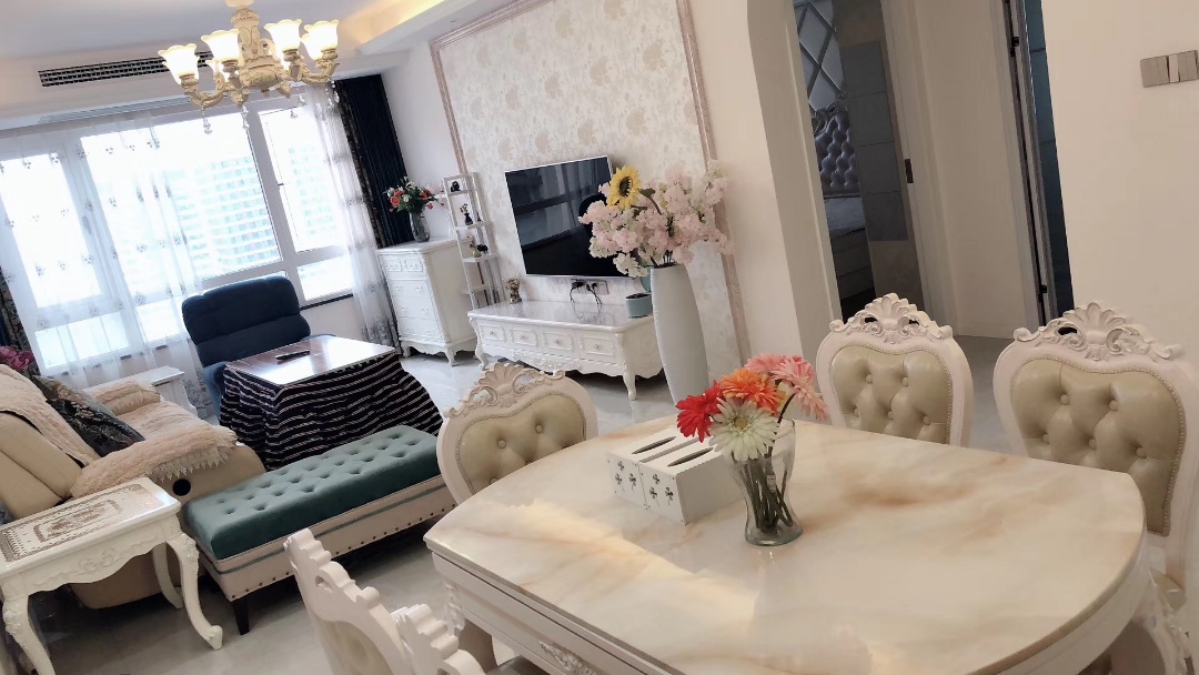 万达湖公馆 2室2厅2卫 2000.0元/月 万达湖公馆 2室2厅2卫 2000.0元/月室内图