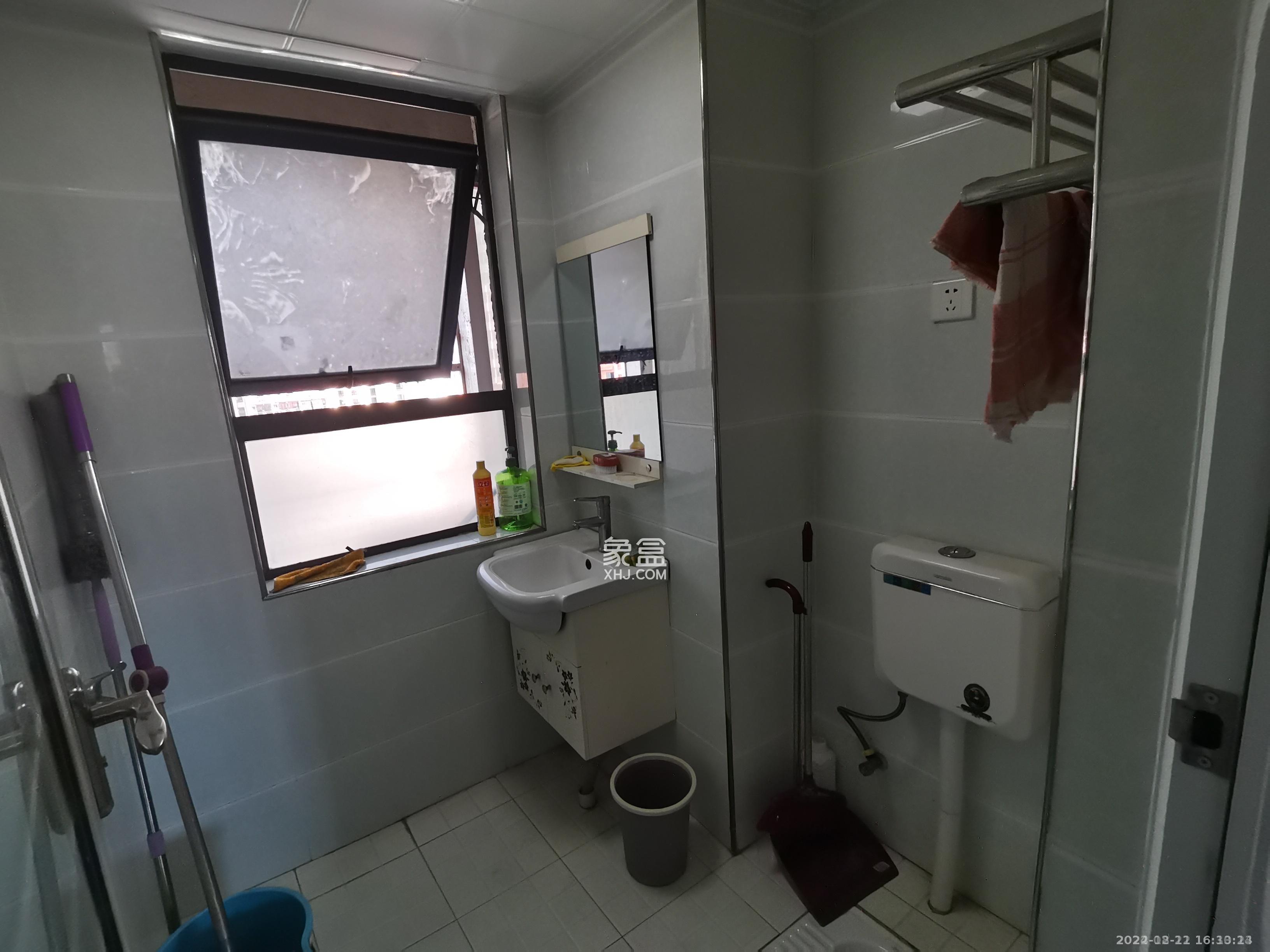 奥克斯广场 2室2厅1卫 3700.0元/月 奥克斯广场 2室2厅1卫 3700.0元/月室内图