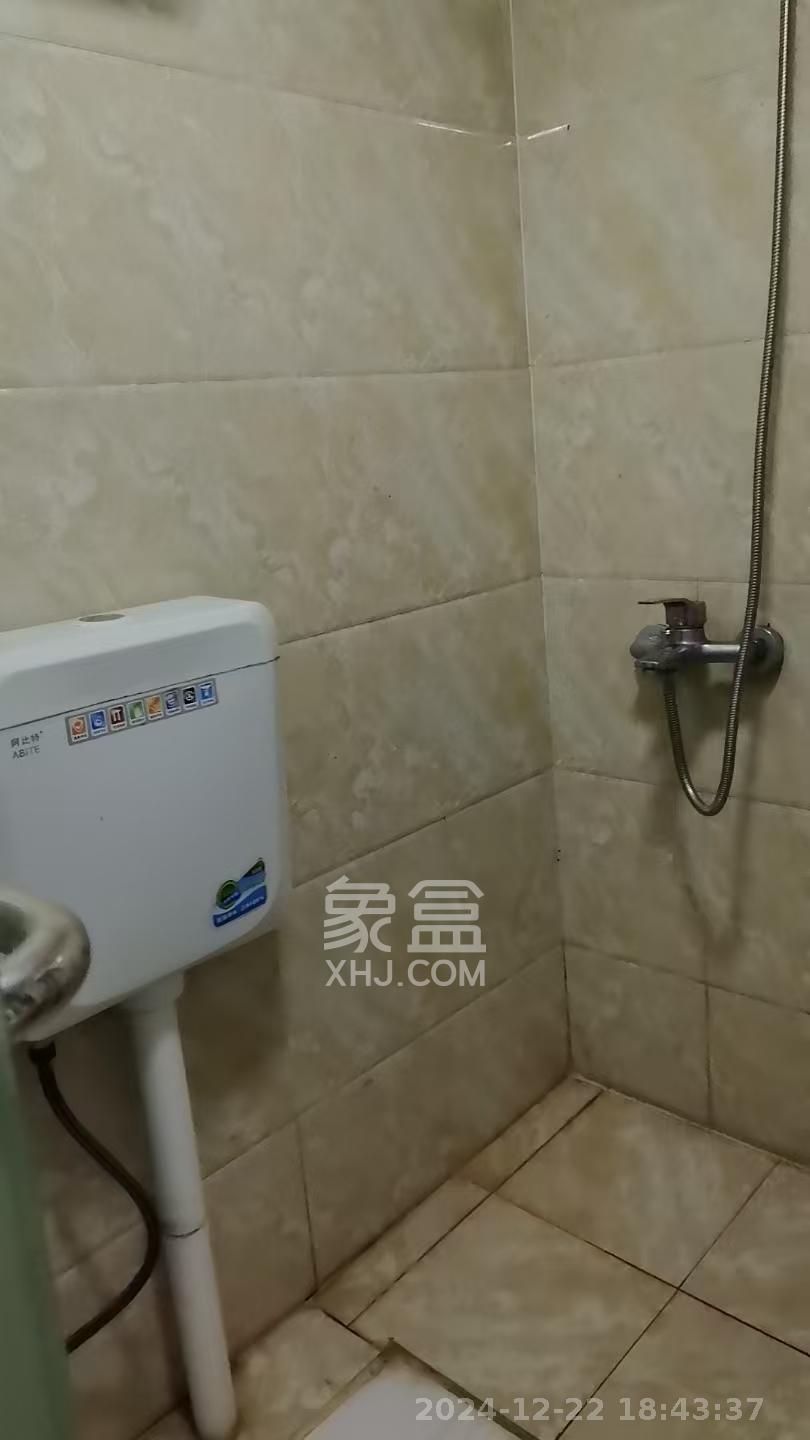 嘉顺苑  1室1厅1卫   900.00元/月室内图