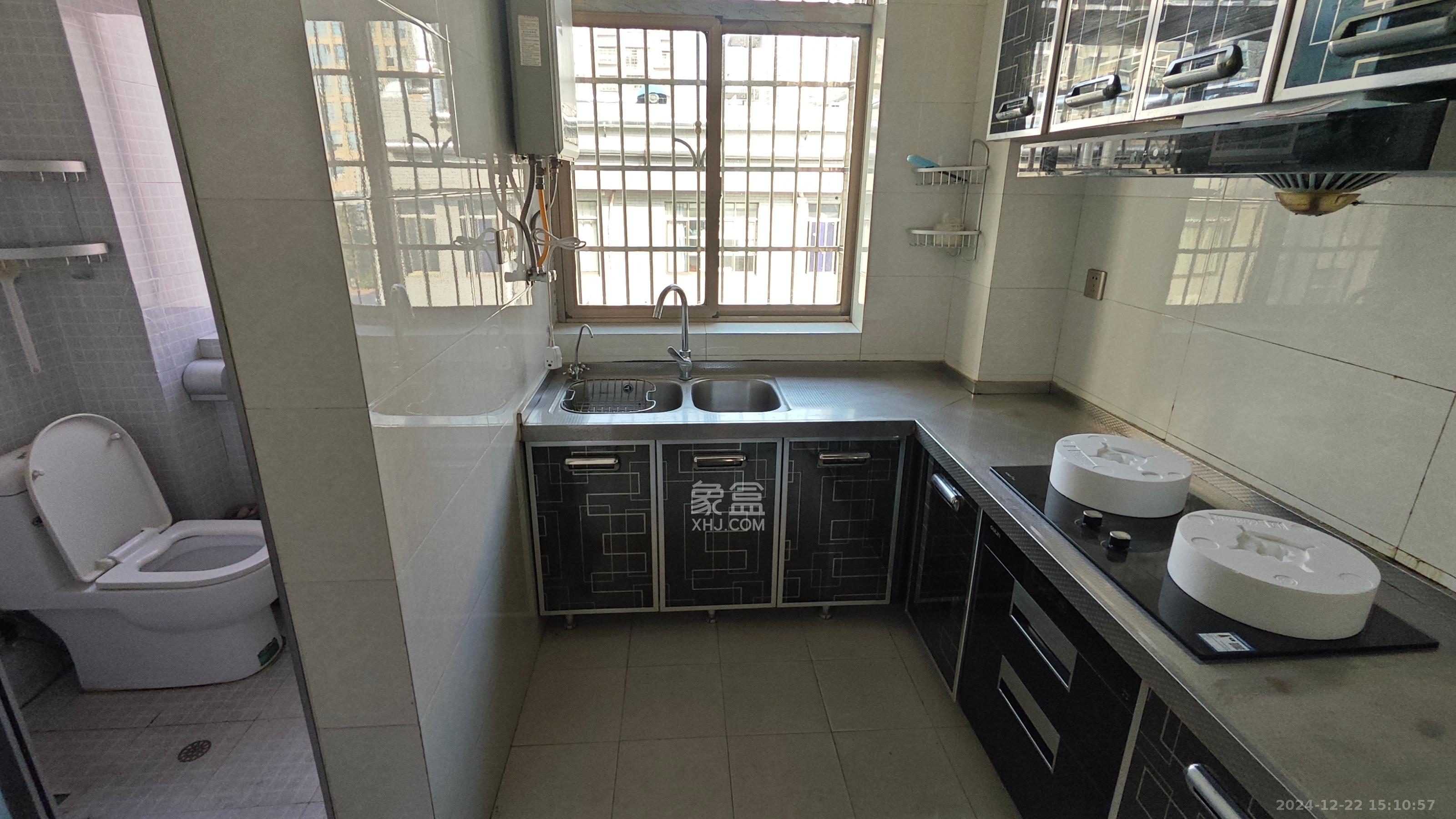 金桂小区一期 2室1厅1卫 2000.0元/月 金桂小区一期 2室1厅1卫 2000.0元/月室内图