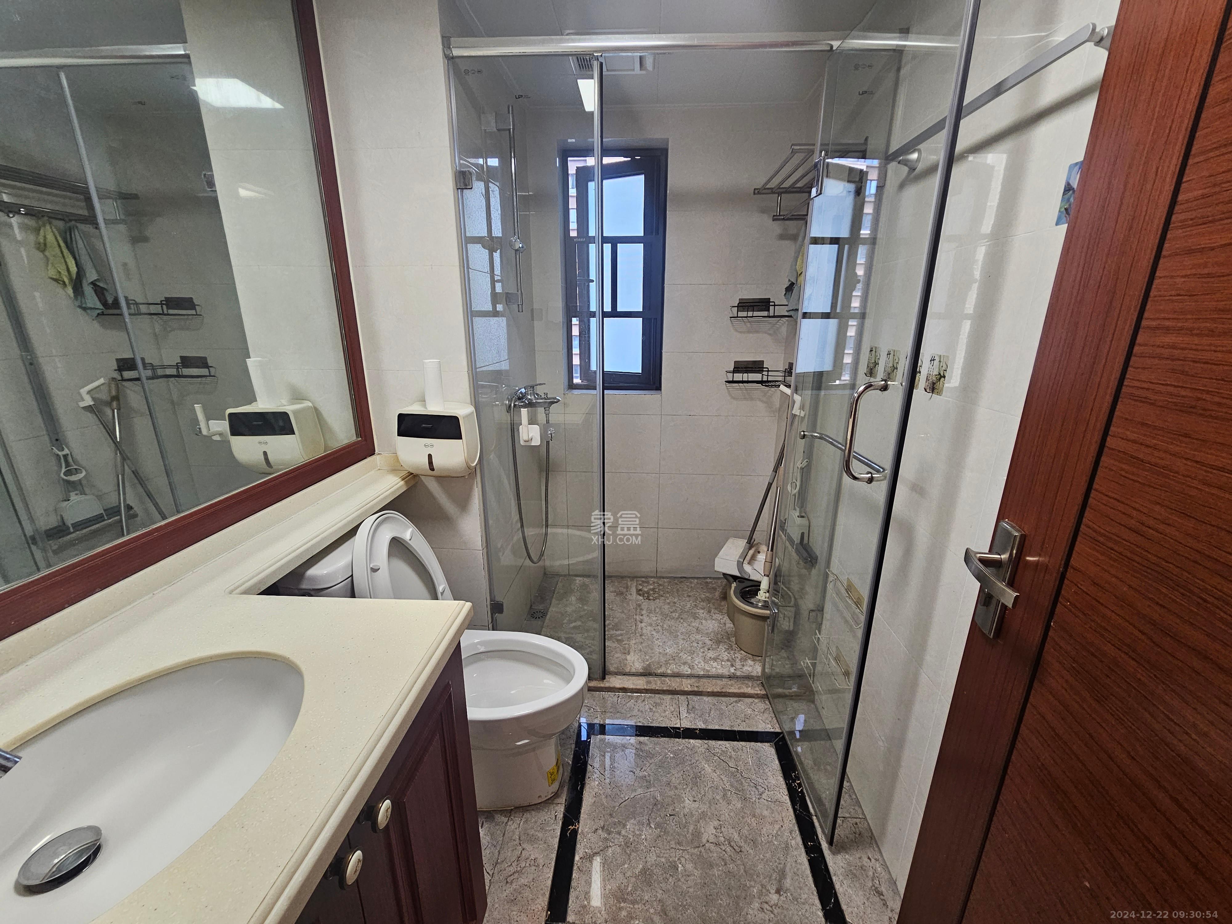 中海新城熙岸(中信新城五期)  4室2厅2卫    3600.0元/月 中海新城熙岸(中信新城五期)  4室2厅2卫    3600.0元/月室内图